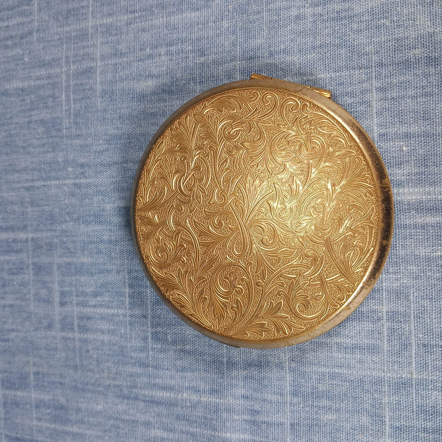 1940s Vintage Compact: Make Up Holder w Separators and No Mirror by Stratton