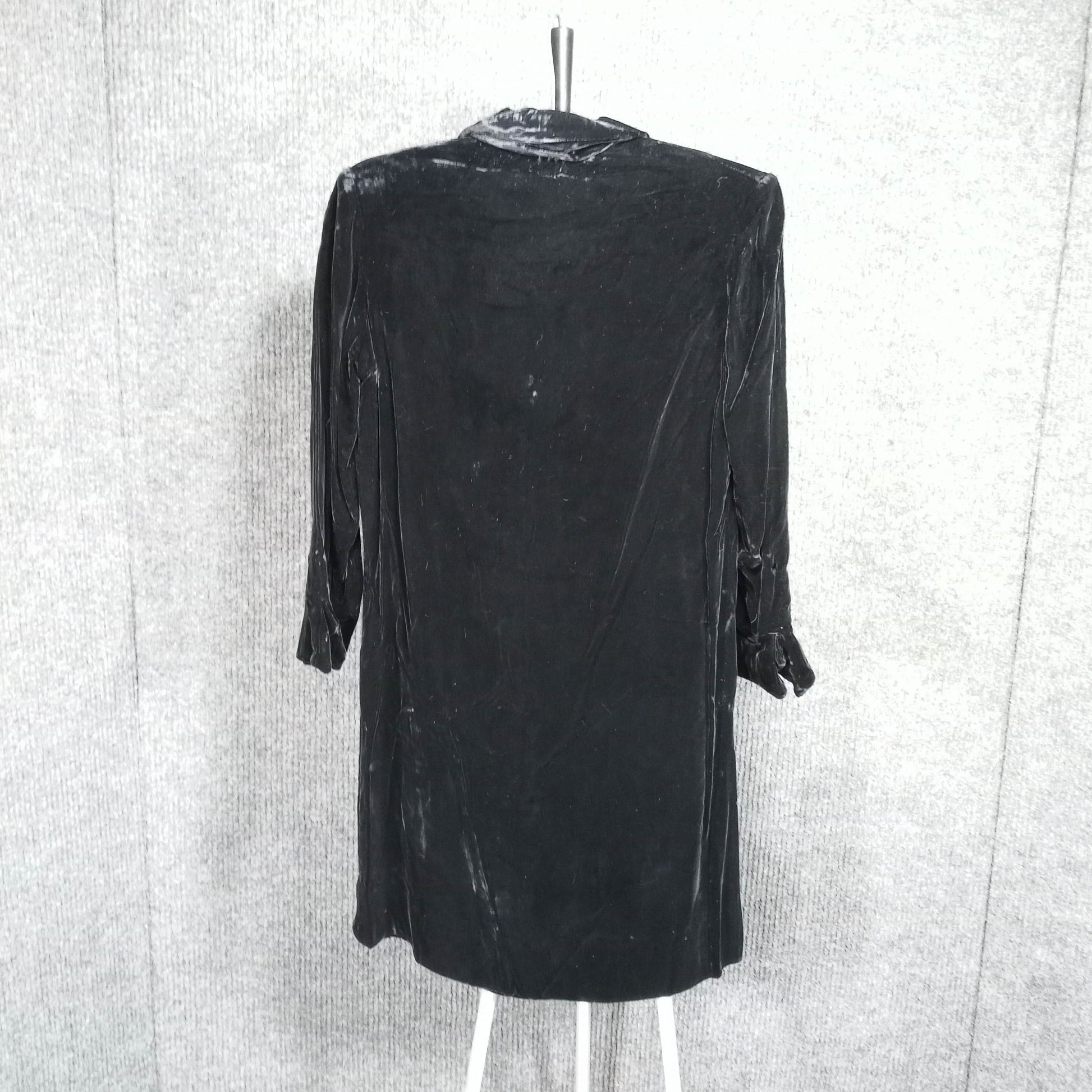 1960s Vintage Black Velvet Rhinestone Long Sleeve Micro-Mini Dress- Ne keepsakevintage.com 1960s Vintage Black Velvet Rhinestone Long Sleeve Micro-Mini Dress- Ne keepsakevintage.com
