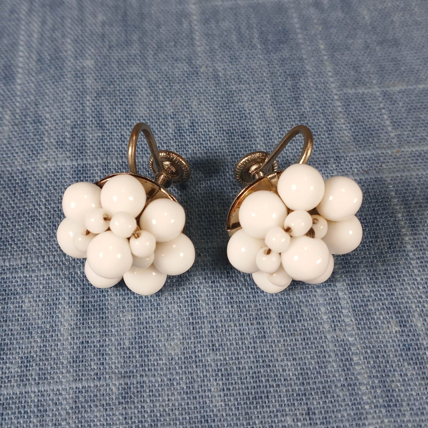 1940s Vintage Screw Back Circular Earrings w White Beads from West Germany