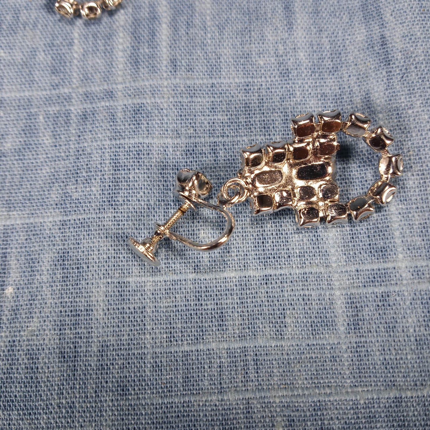1950s Vintage Screw Back Drop Earrings with Clear Rhinestones