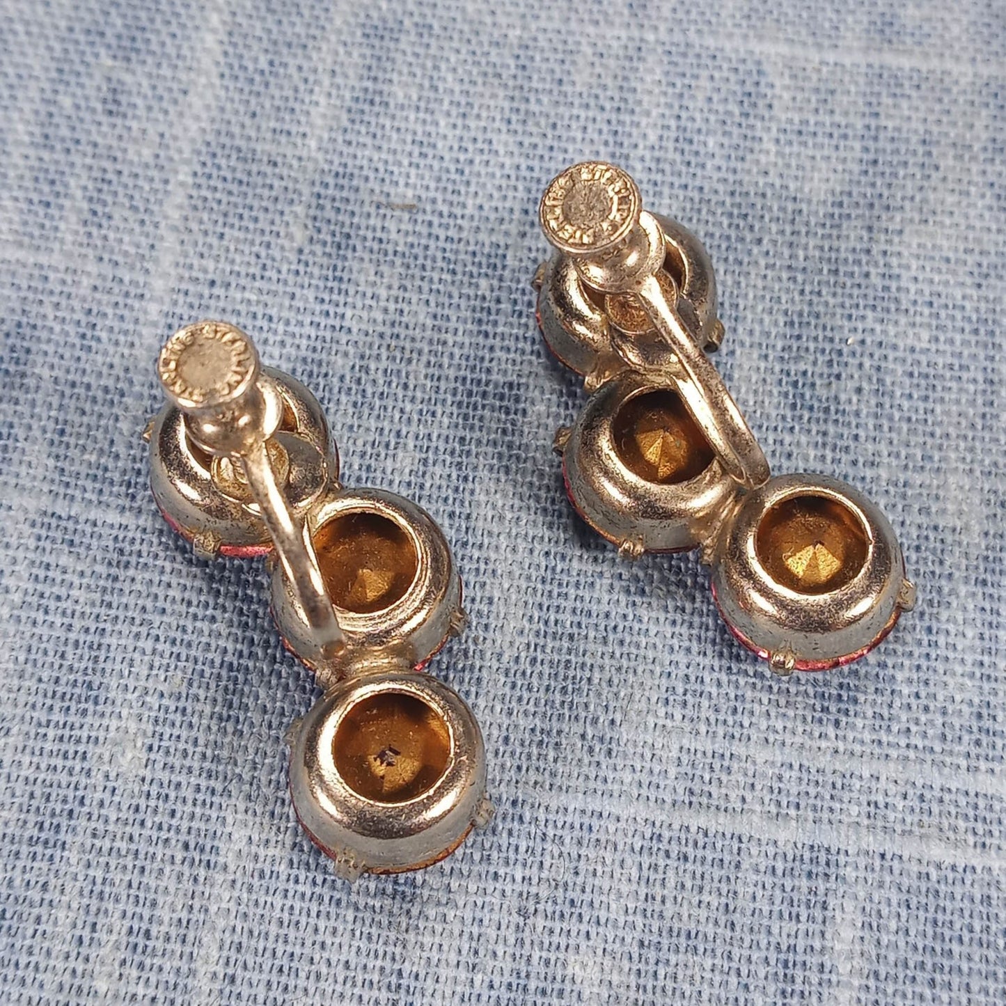 1950s Vintage Sterling Silver Screw Back Earrings with Three Pink Rhinestones