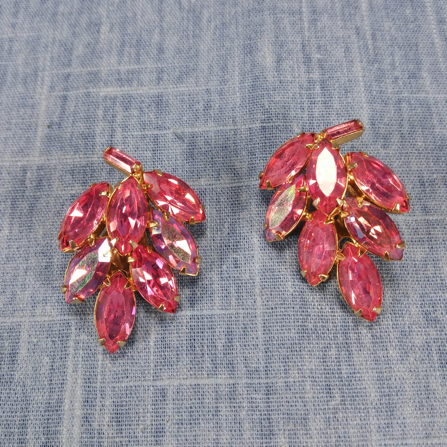 1950s Vintage Clip Earrings with Pink Rhinestones in a Leaf Design by LaRoca