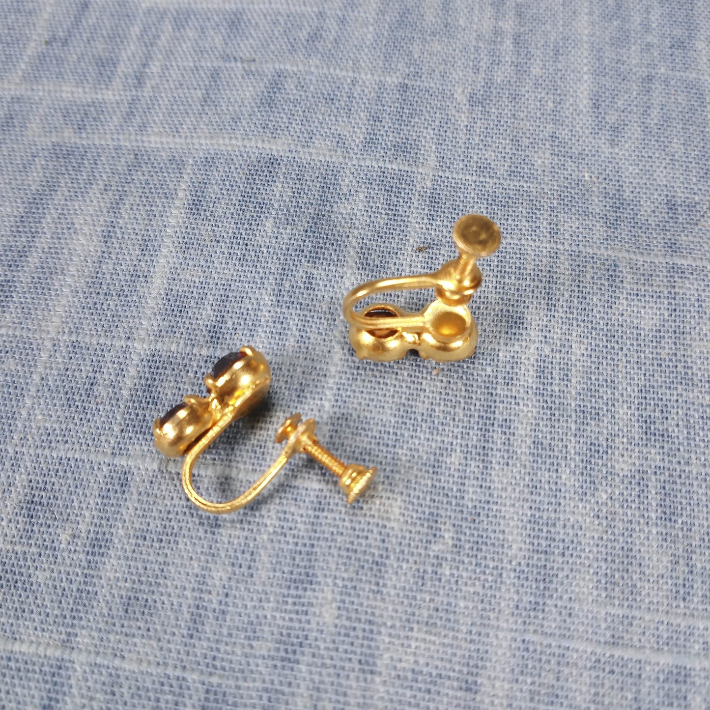 1950s Vintage Screw Back Earrings with Two Red Rhinestones