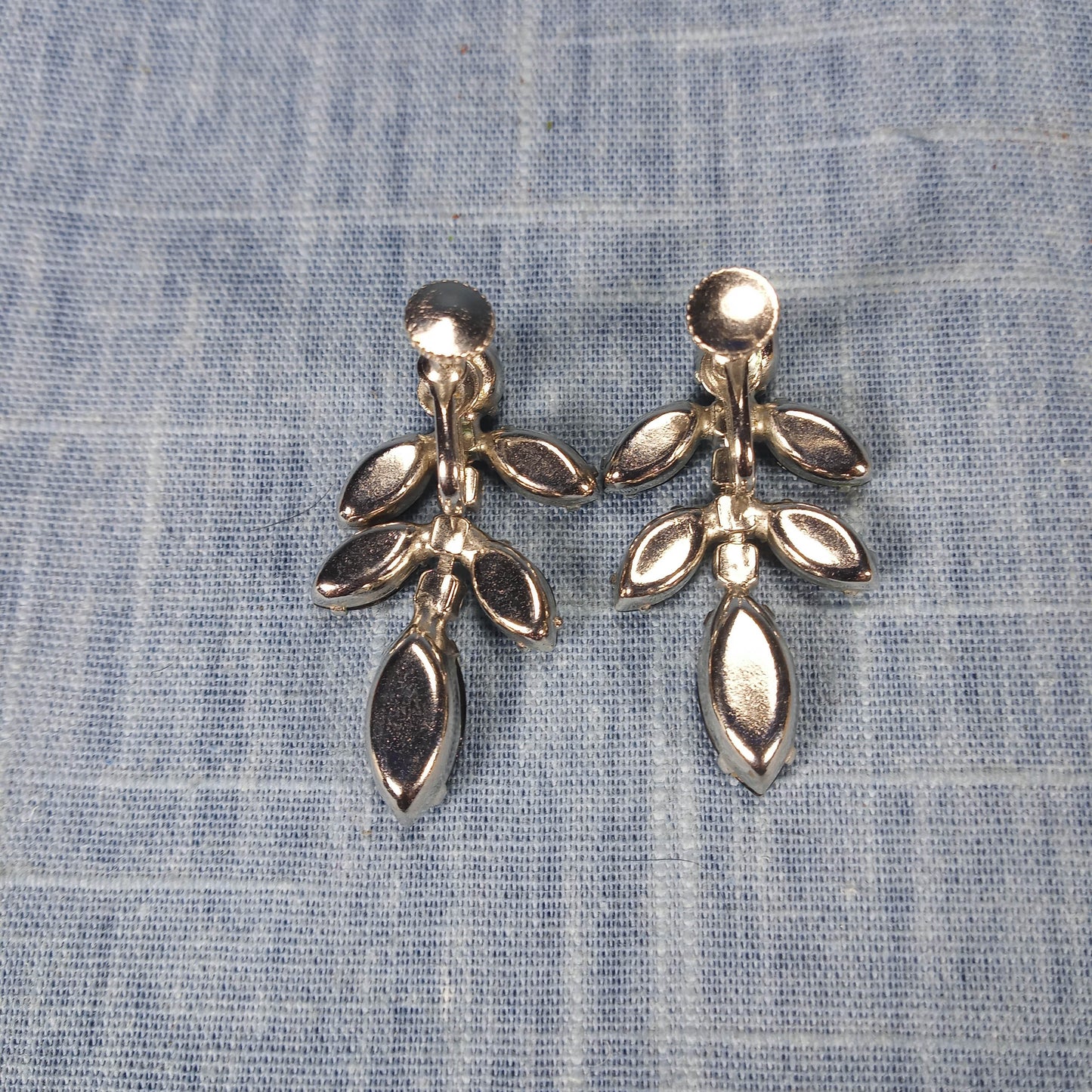 1960s Vintage Screw Back Dangle Earrings with Black and Clear Rhinestones