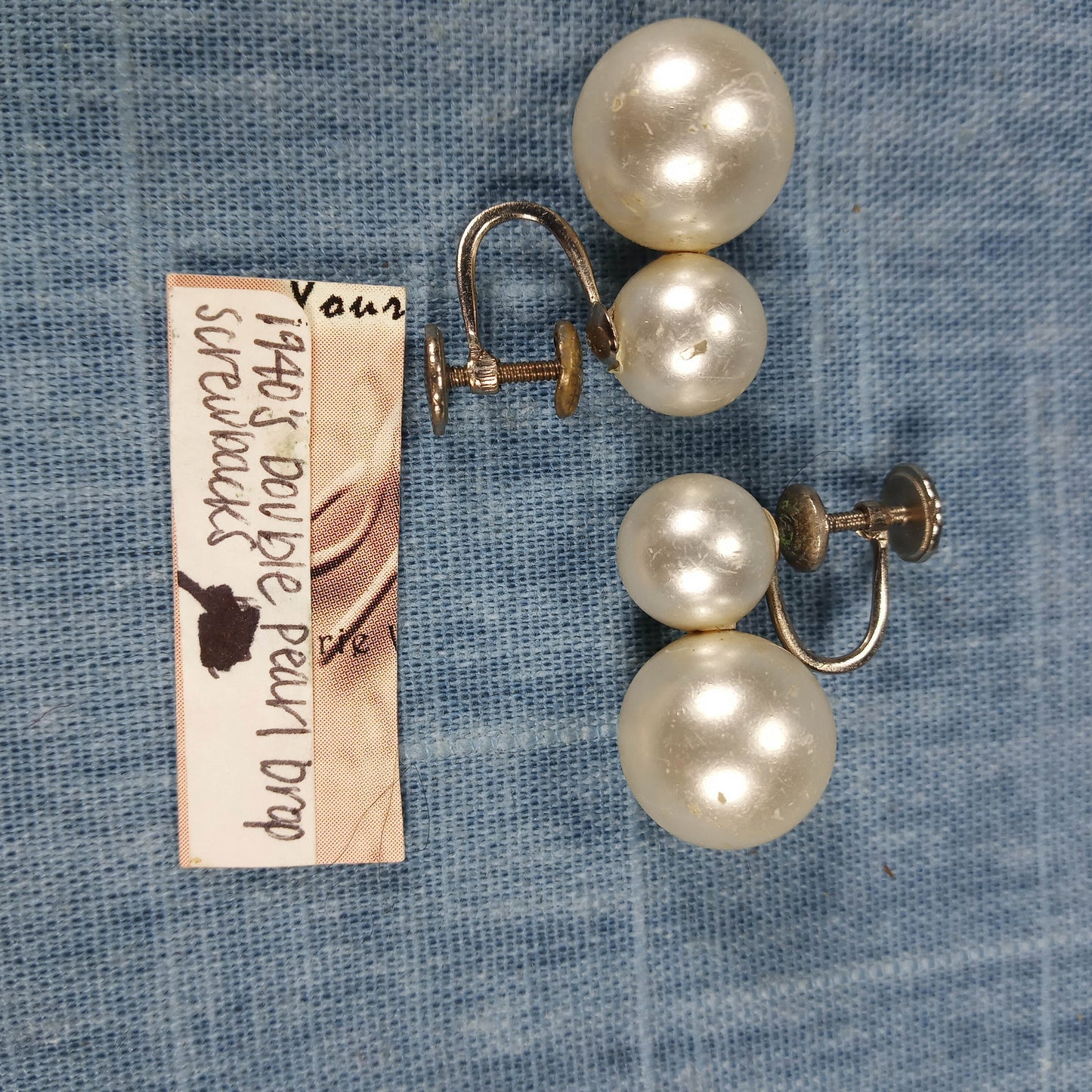 1960s Vintage Screw Back Earrings with Small and Large White Beads