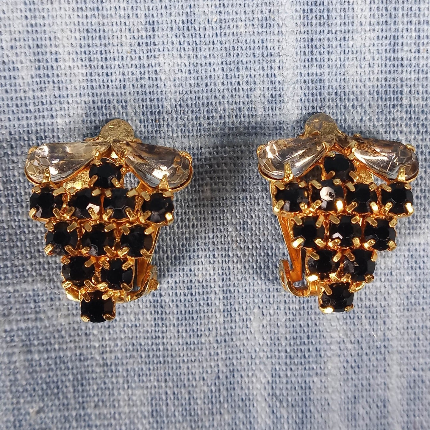 1960s Vintage Clip Earrings with Black and Clear Rhinestones in a Pyramid Shape
