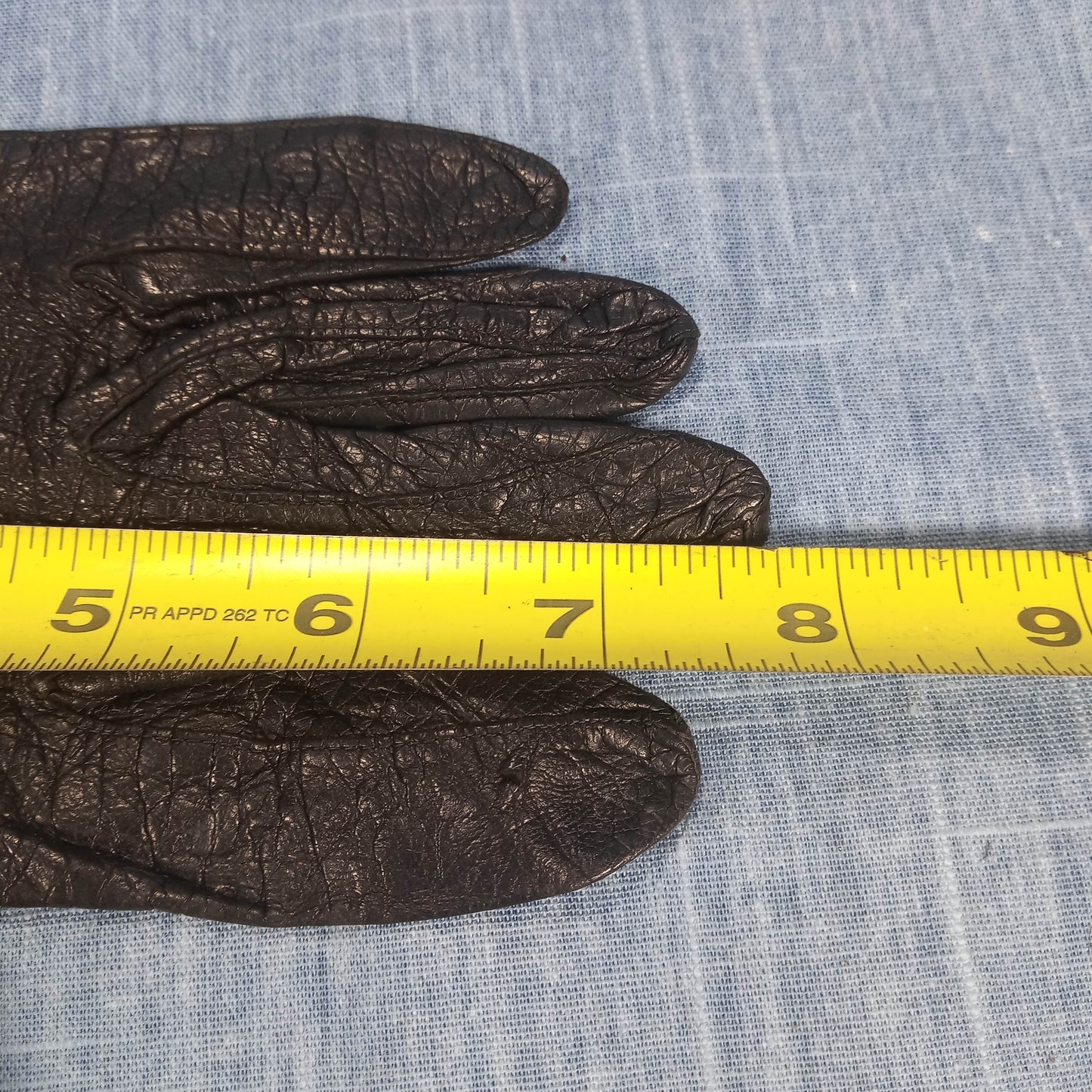 1950s Vintage Black Kid Leather Flower Embroidered Short Gloves