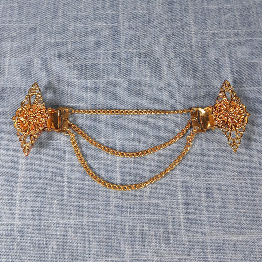 1960s Vintage Sweater or Scarf Clip with Gold Tone Filigree