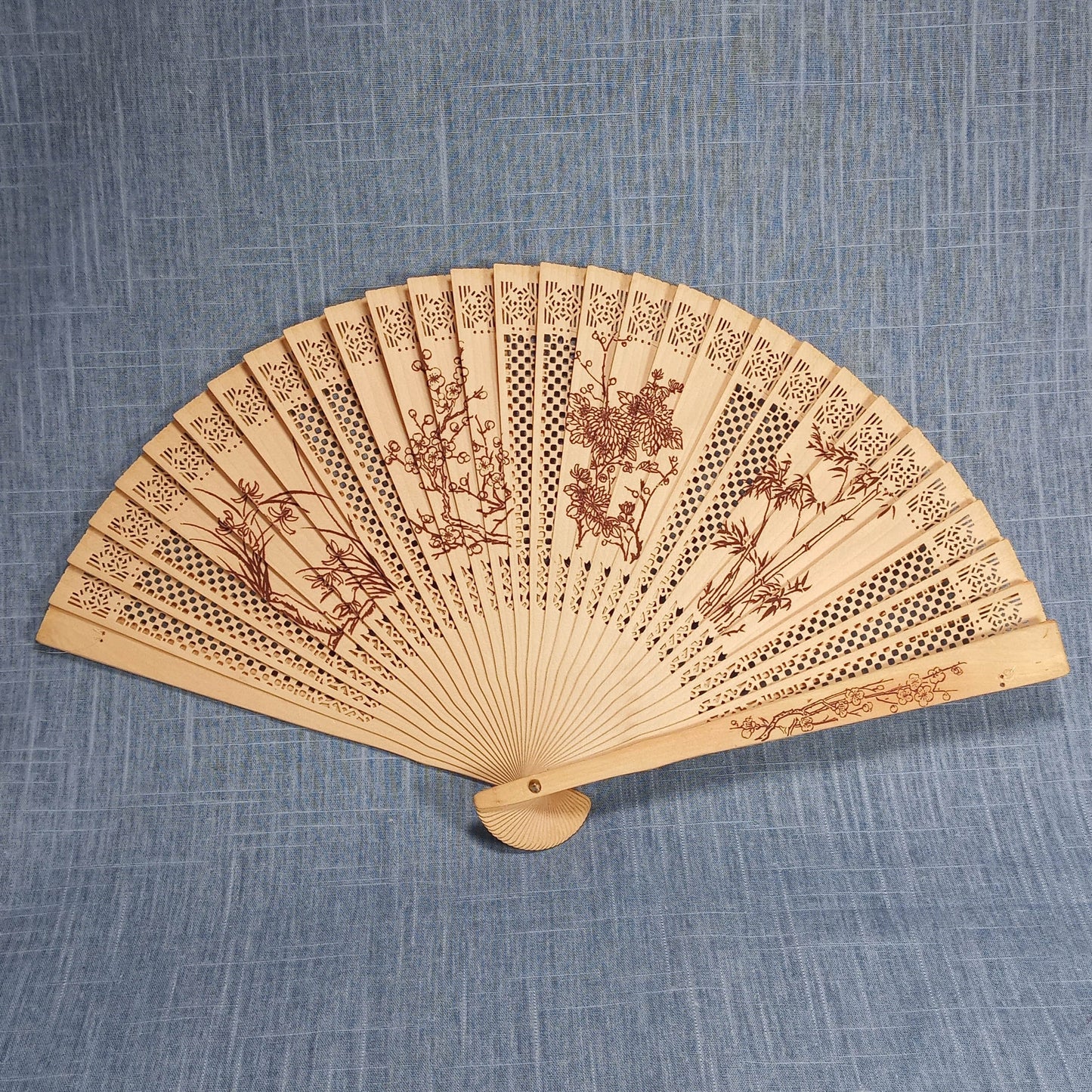1950s Vintage Japanese Wood Fan With Imprinted Flowers