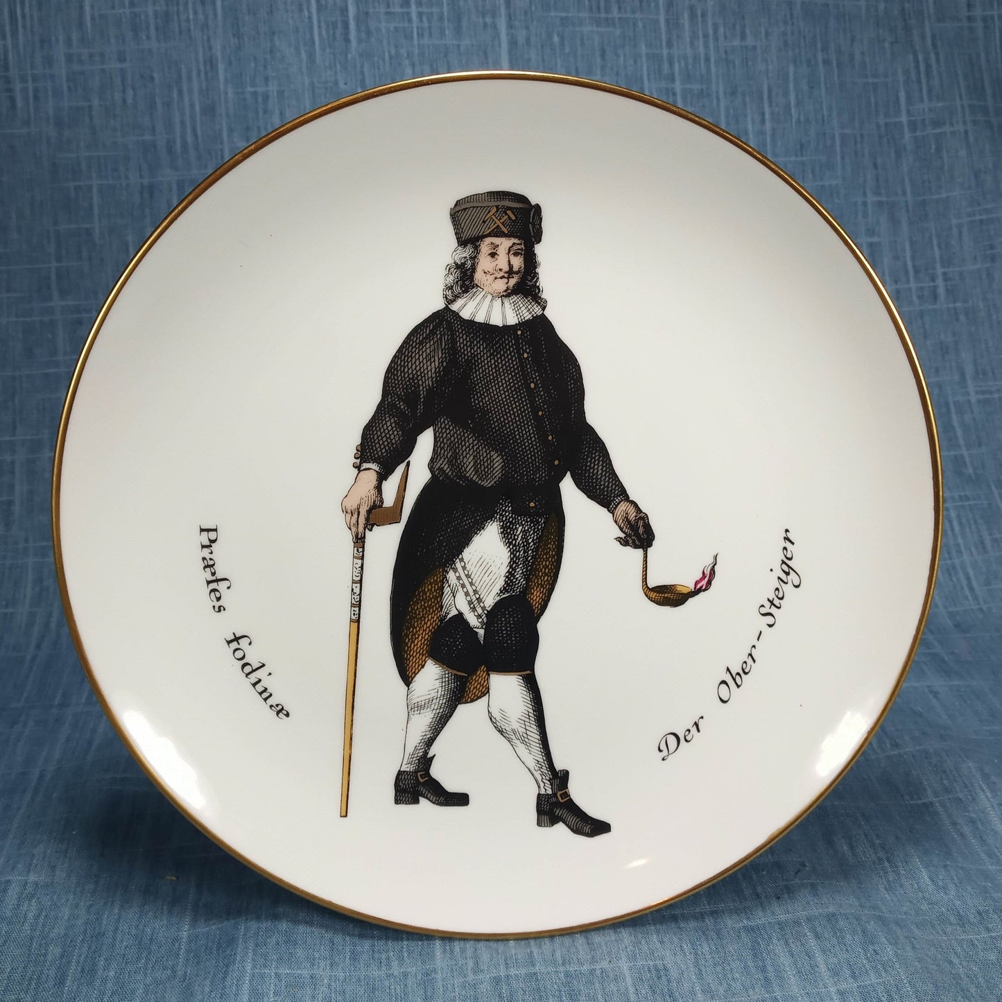 Mid 20th Century Fürstenberg West Germany Porcelain Hanging Plate Gluckauf-Verlag