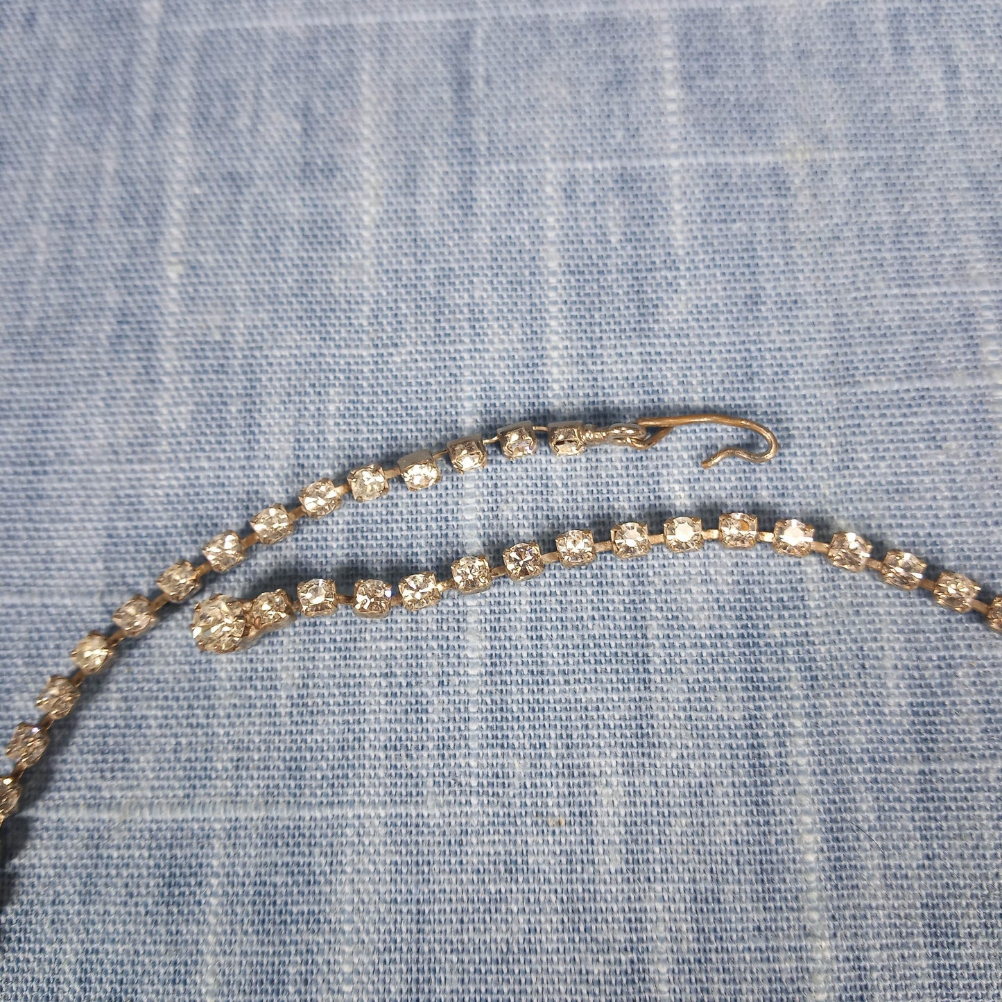 1960s Vintage Necklace with Aurora Borealis Rhinestones and a Center Drop Stone