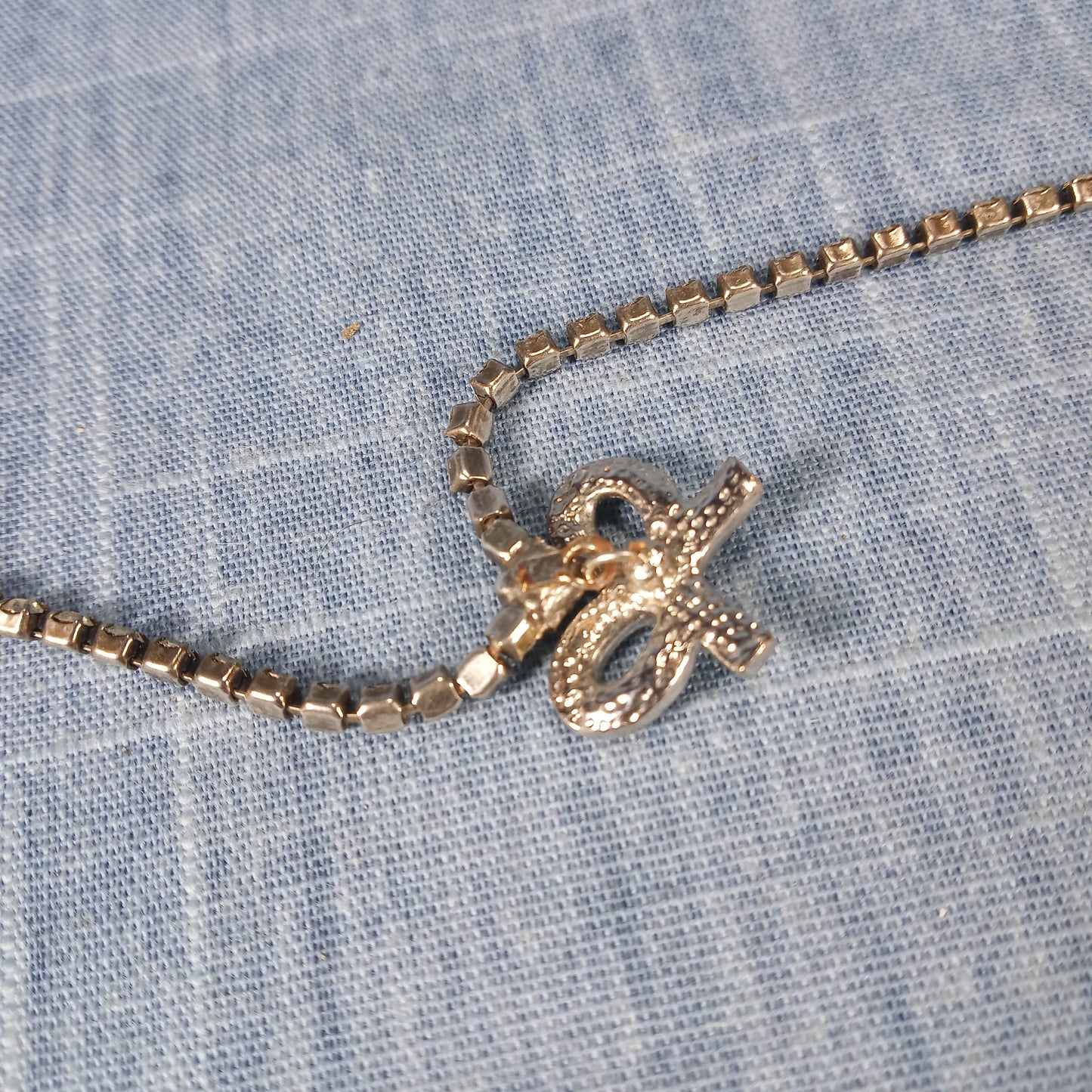 1990s Vintage Necklace with Clear Rhinestones and a Rhinestone Bow Pendant