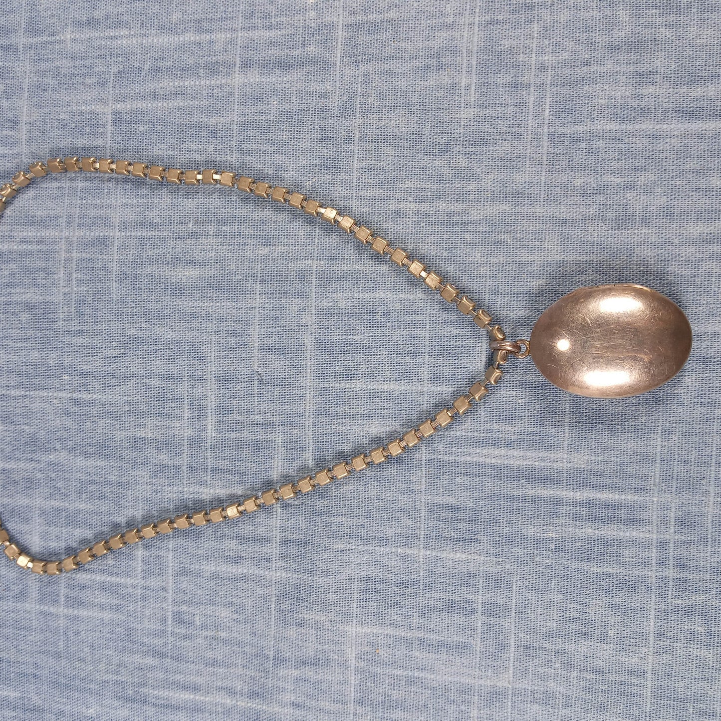 1960s Vintage Sterling Silver Locket Necklace with a Clear Rhinestone Chain from Thailand