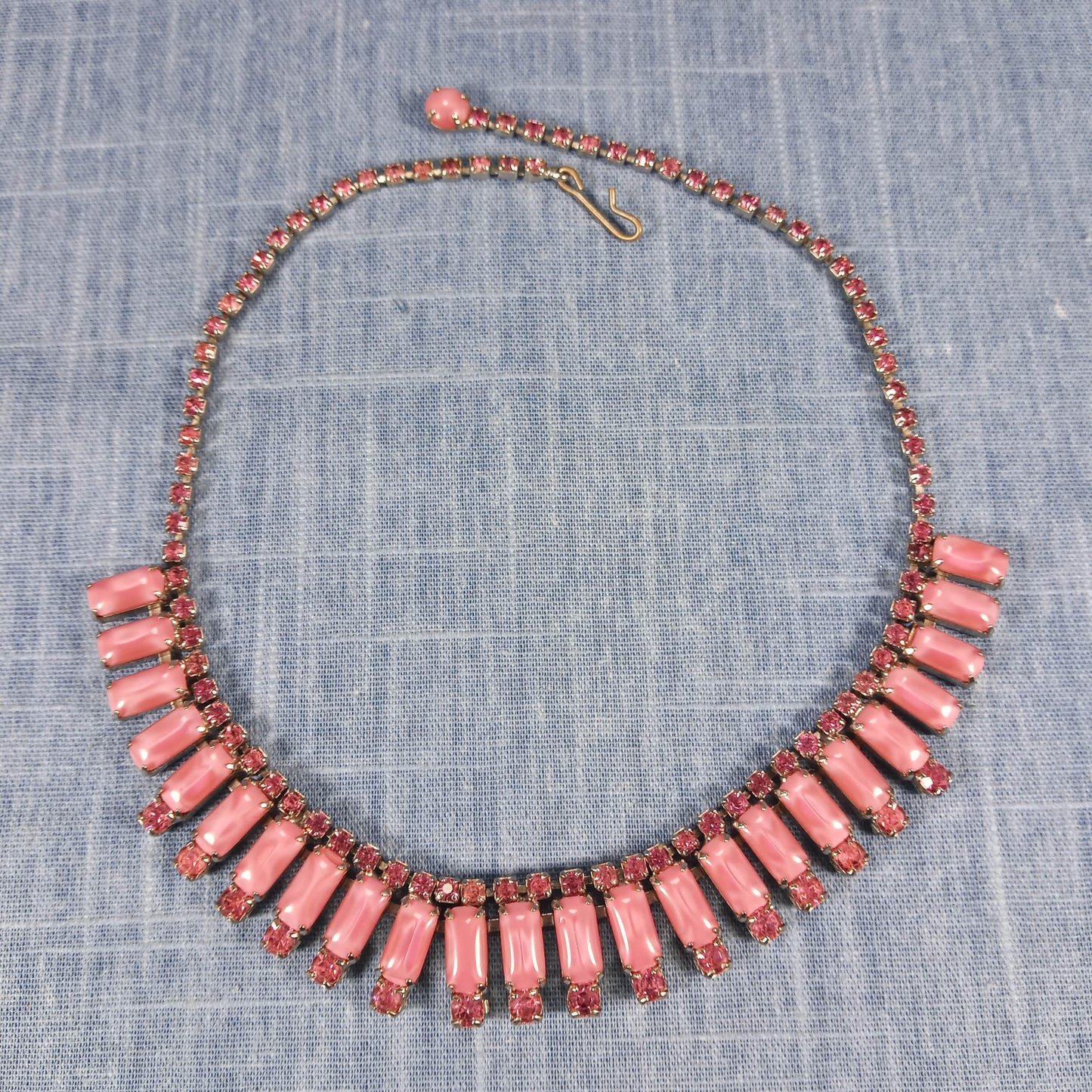 1950s Vintage Necklace with Pink Glass and Rhinestones