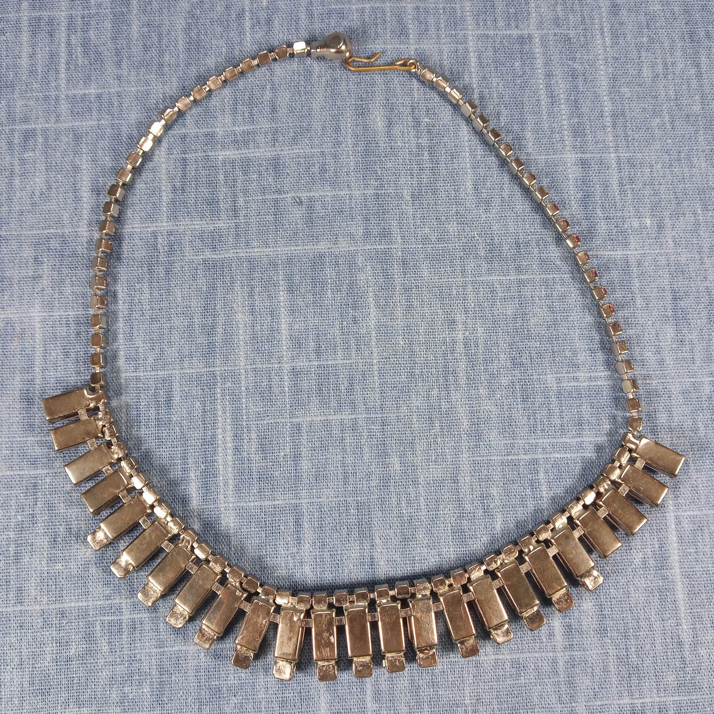 1950s Vintage Necklace with Pink Glass and Rhinestones