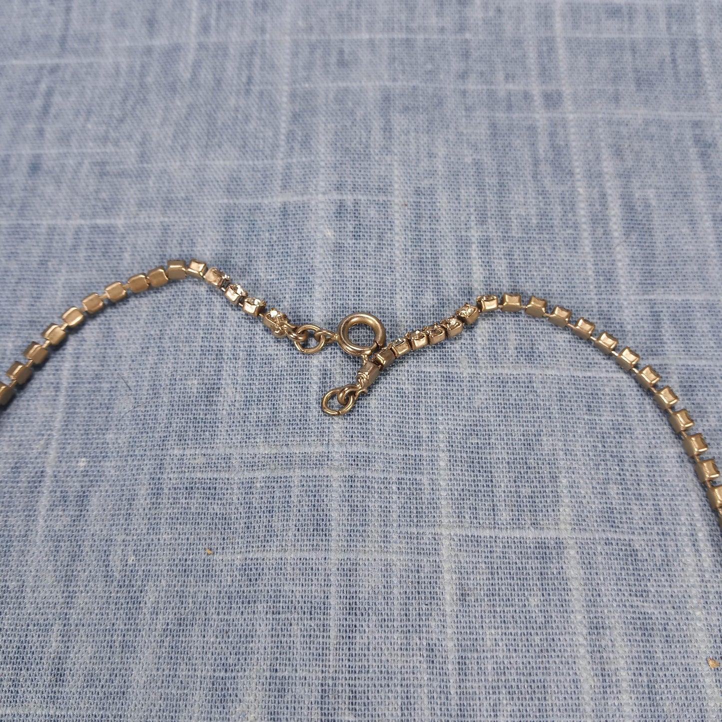 1950s Vintage Dangle Necklace with Clear Rhinestones and a Center Cut Pink Glass
