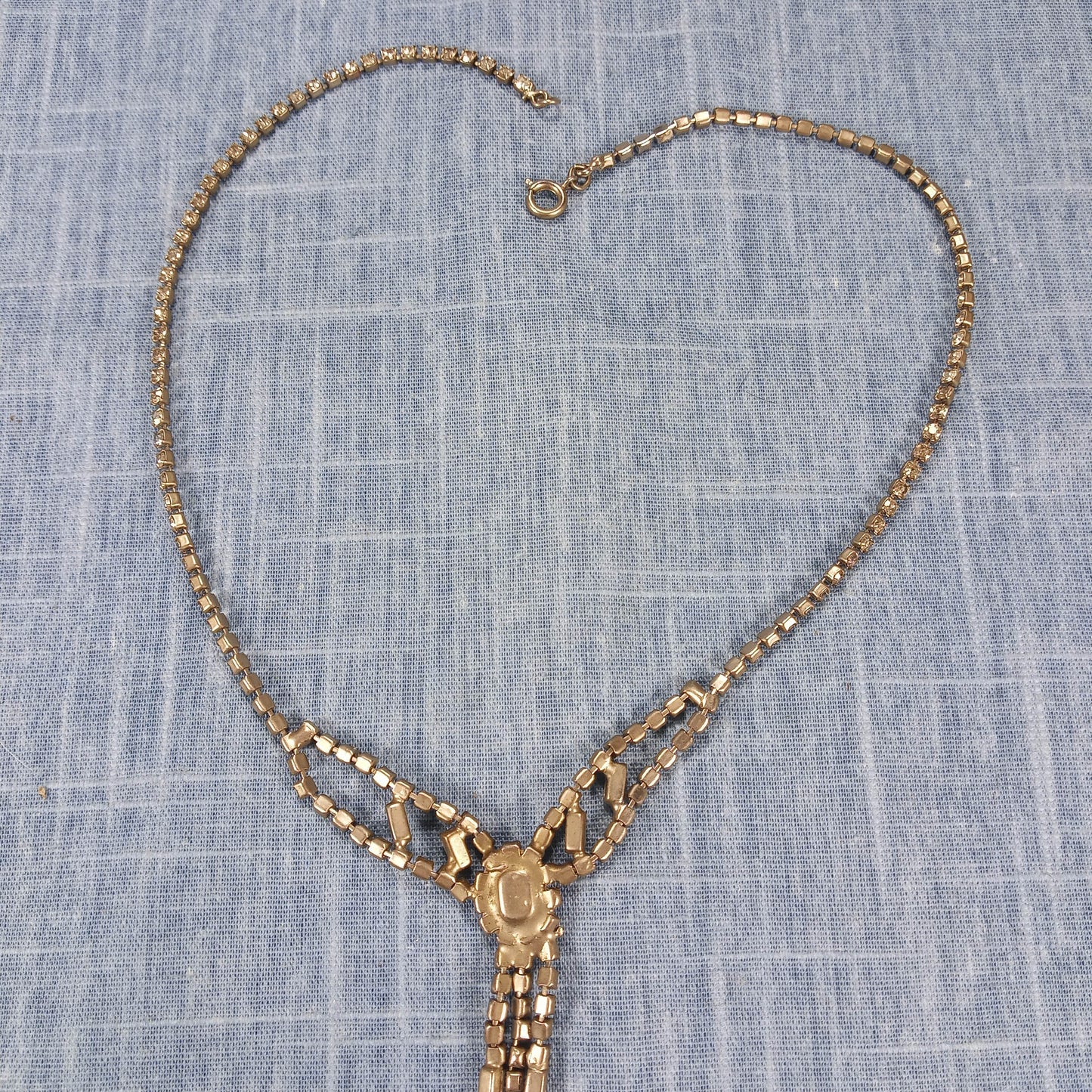 1950s Vintage Dangle Necklace with Clear Rhinestones and a Center Cut Pink Glass