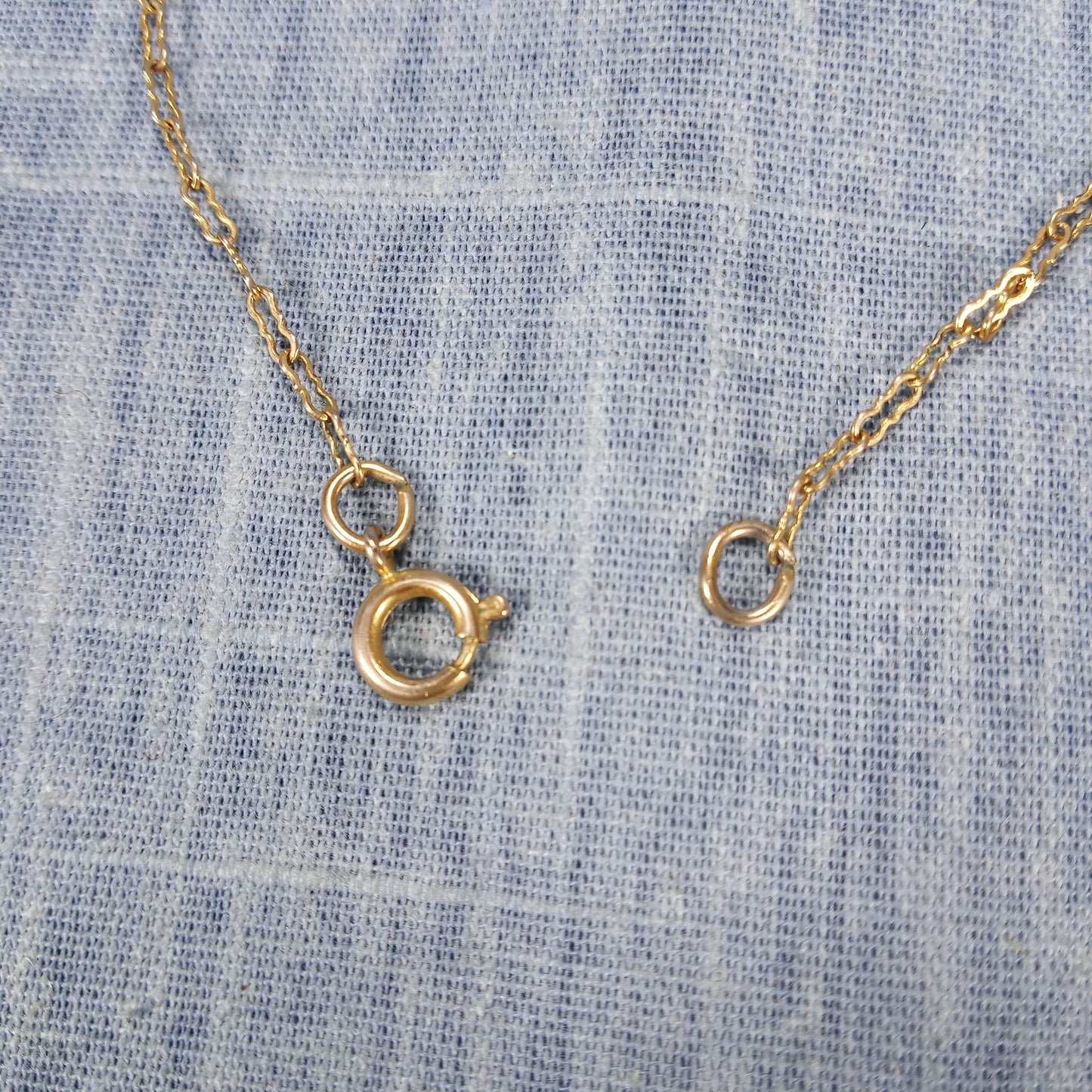 1980s Vintage Necklace with a Long Gold Tone Link Chain and Pink Glass Pendant