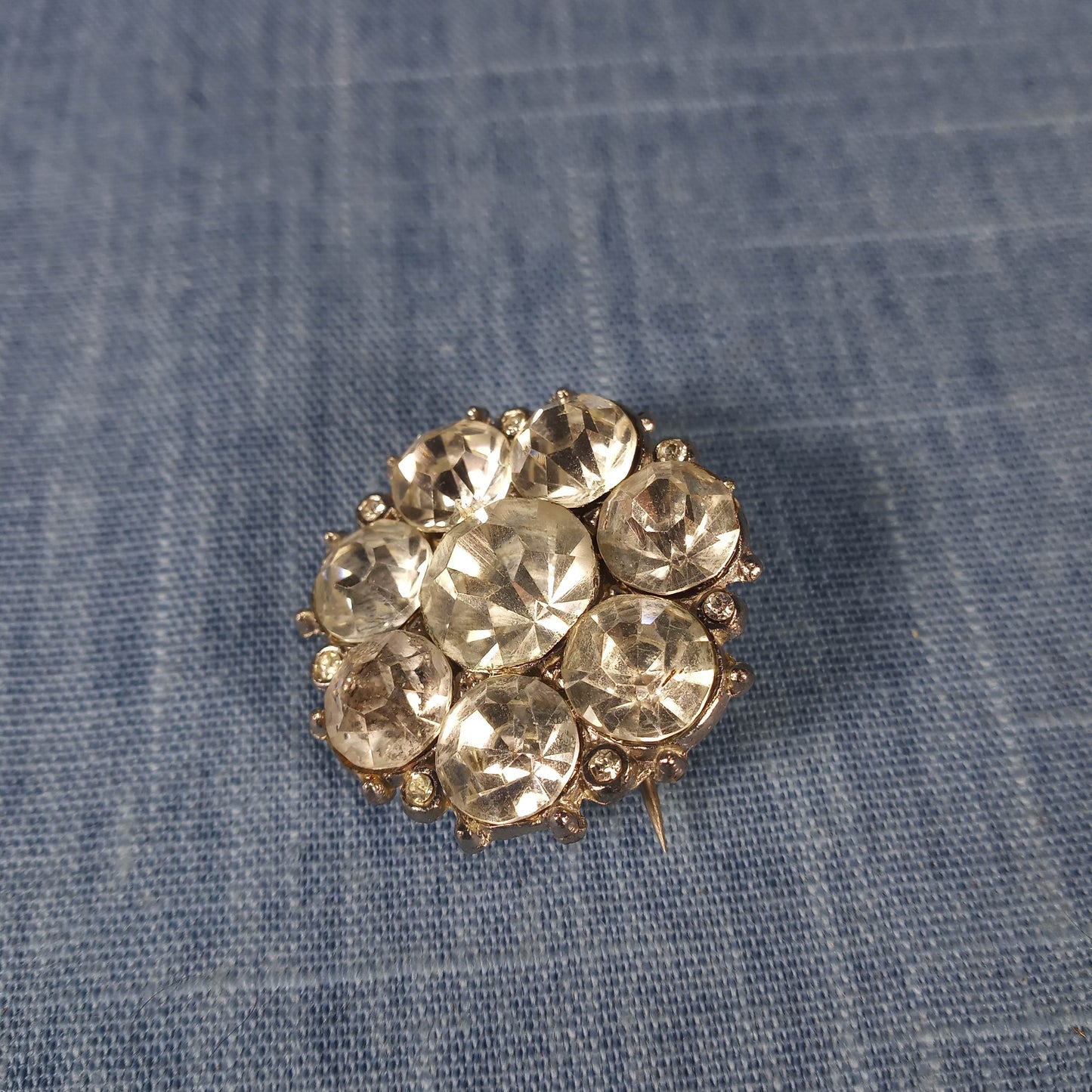 1930s Pot Metal Pin: Clear Rhinestones in a Round Starburst Pattern