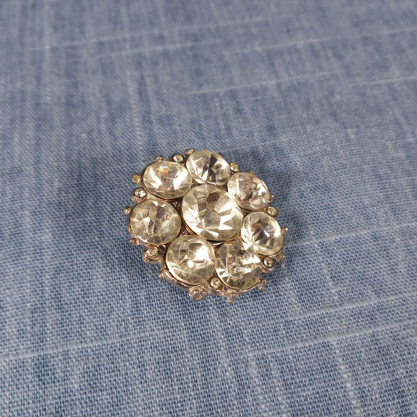 1930s Pot Metal Pin: Clear Rhinestones in a Round Starburst Pattern