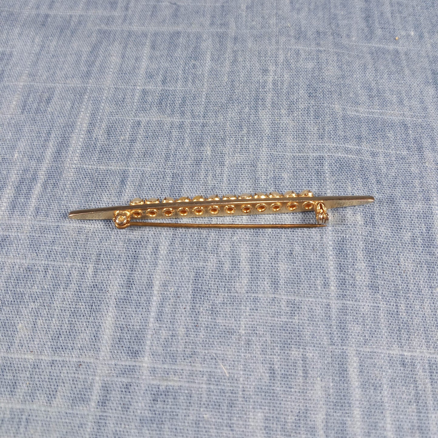1960s Vintage Bar Pin with Gold Tone and White Beads