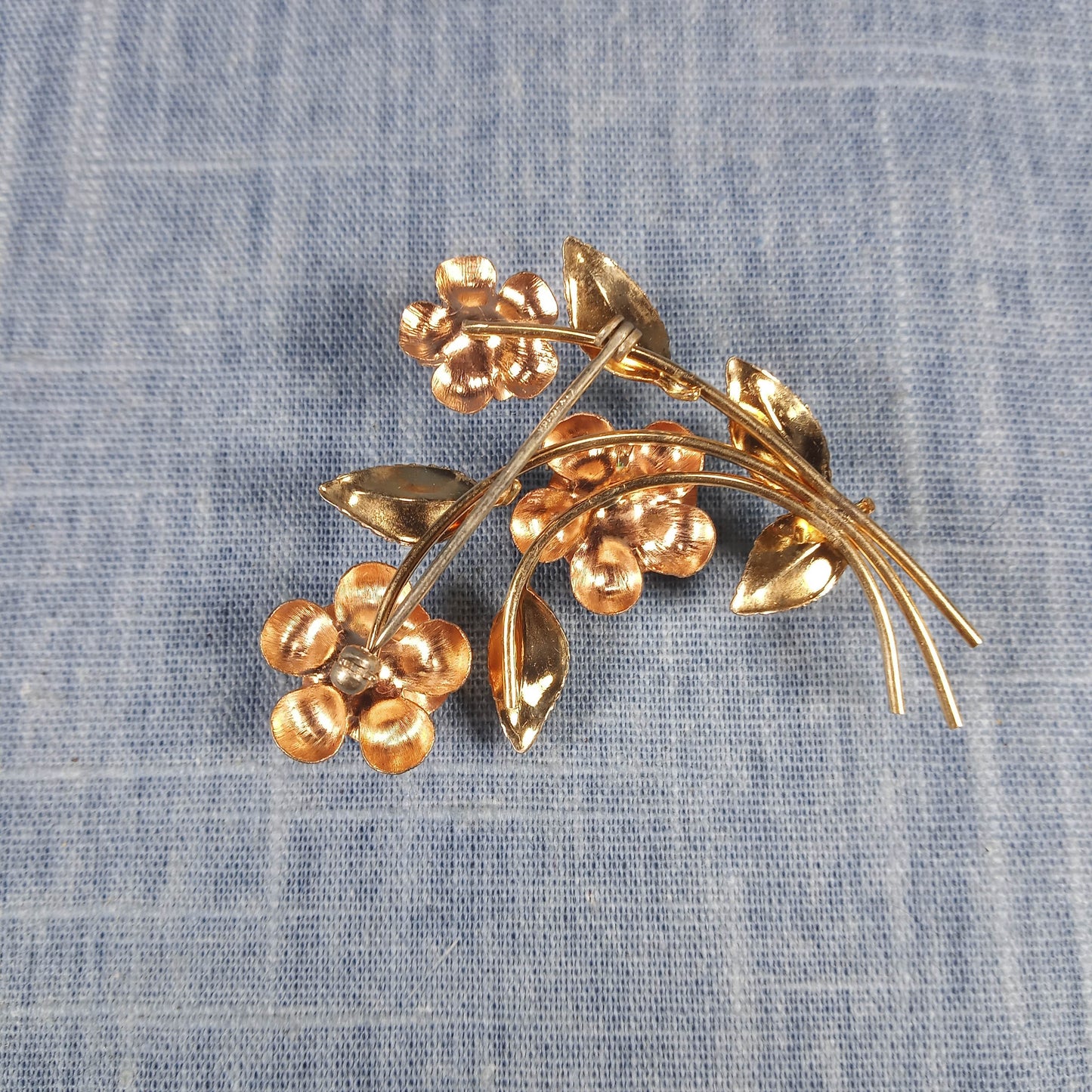 1960s Vintage Rose Pin with Gold and Red Tones