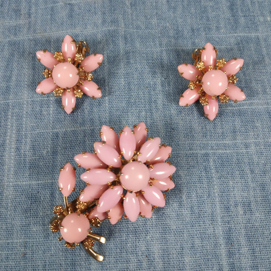 1950s Vintage Jewelry Set: Matching Pair of Earrings and Brooch w Pink Beads
