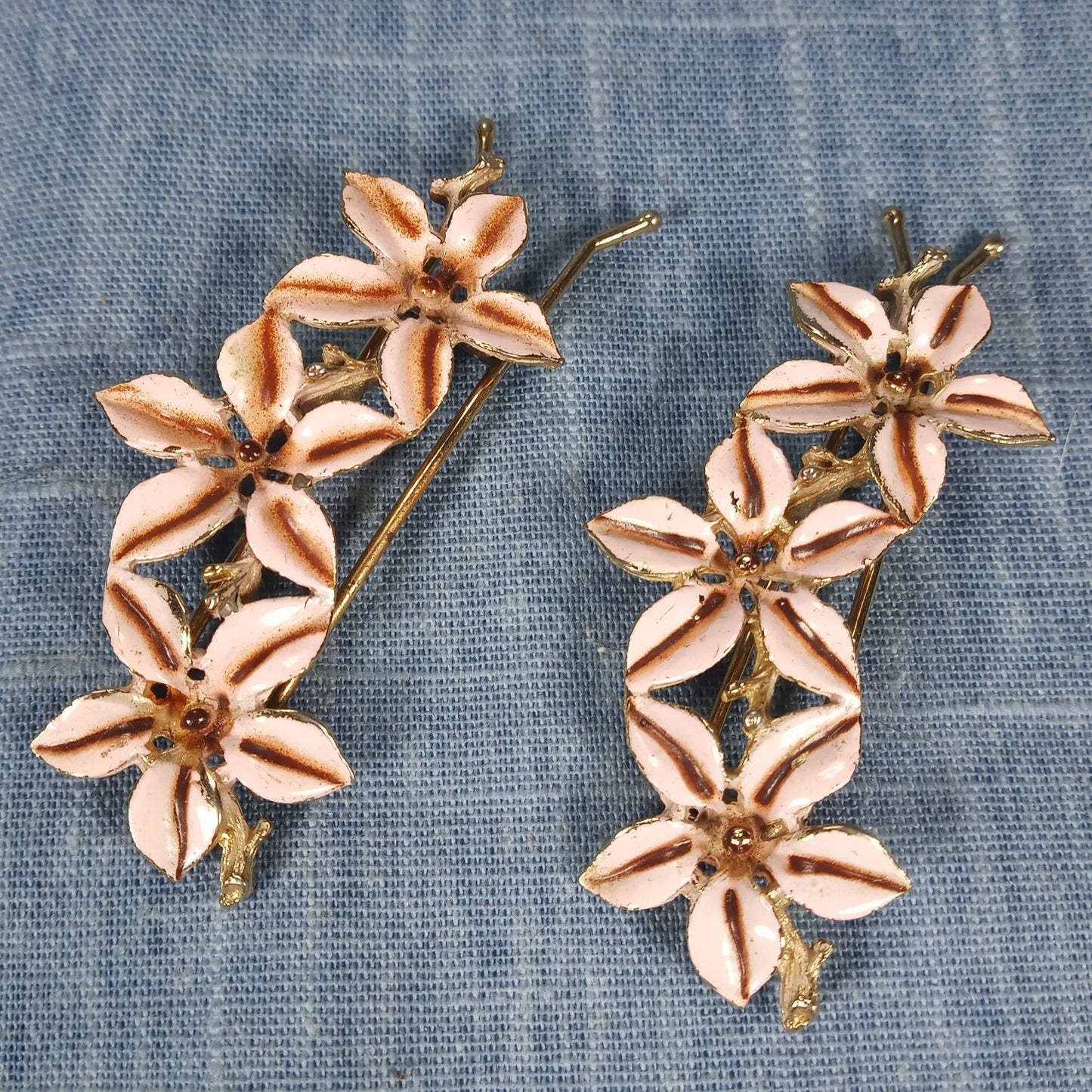 1960s Vintage Flower Hairpins in a Matching Set: White and Red Enamel