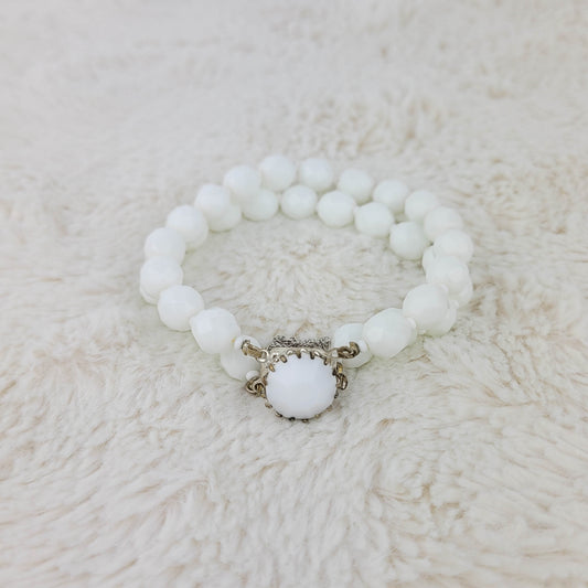 1940's White Milk Glass Beaded Bracelet