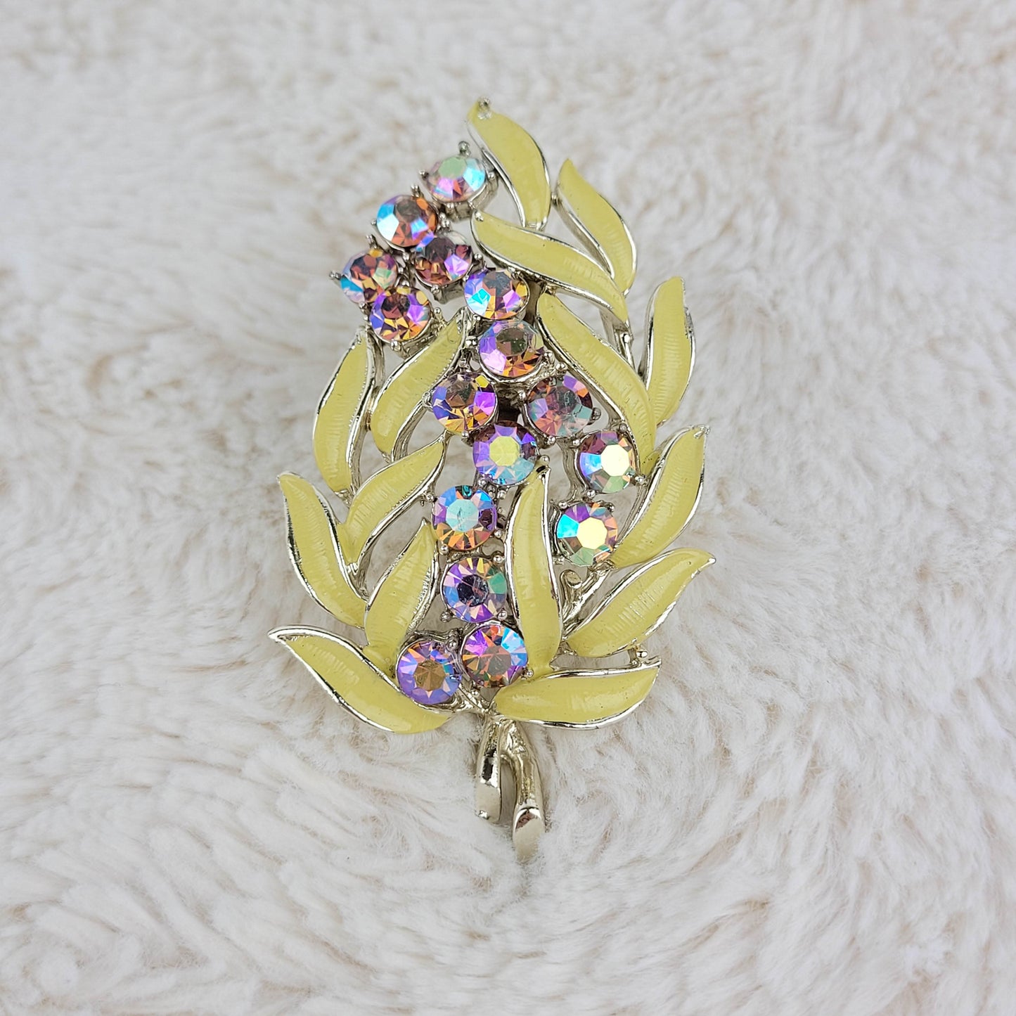 1950's Aurora Borealis and Yellow Enamel Leaf Pin