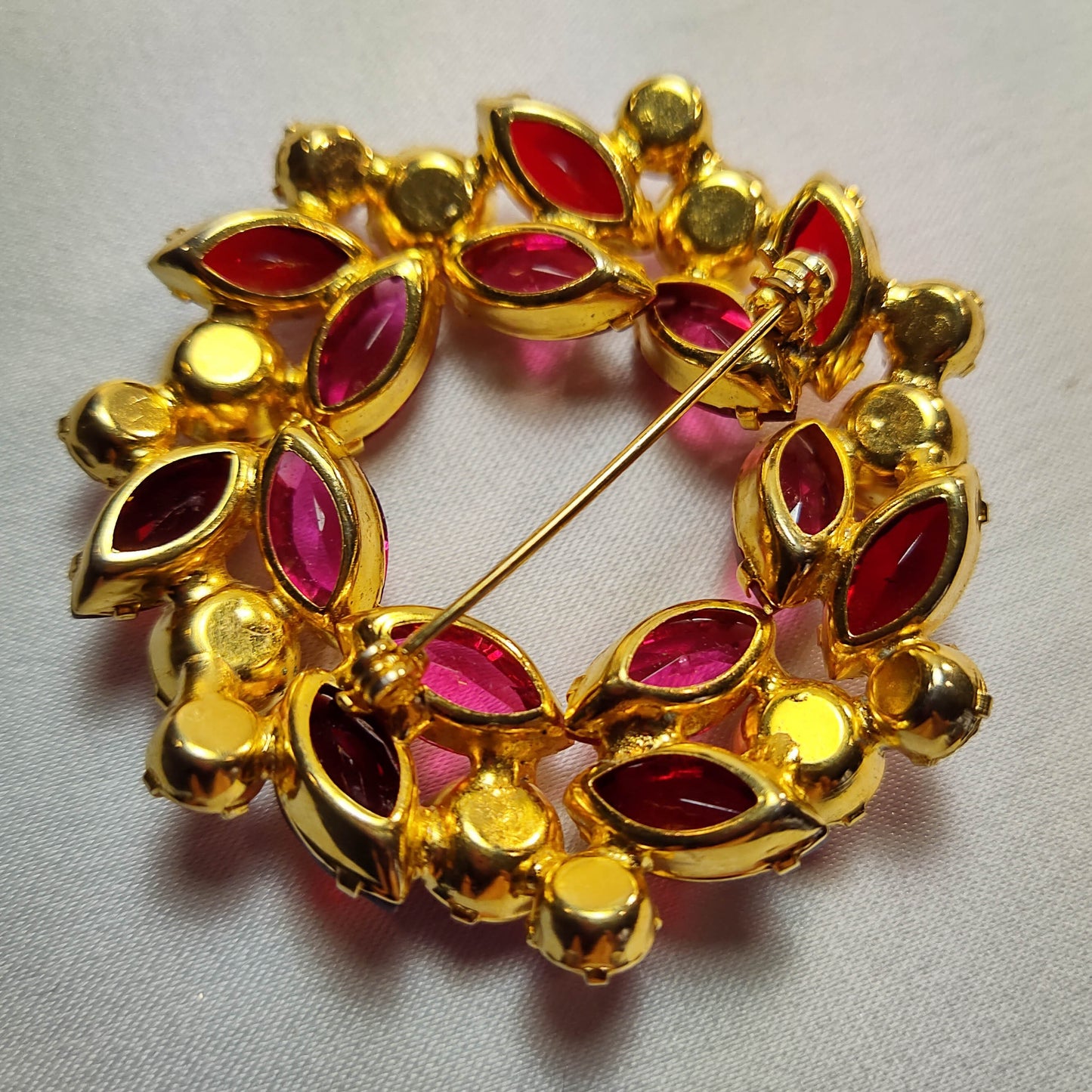 1950's Pink and Red Rhinestone Circle Pin