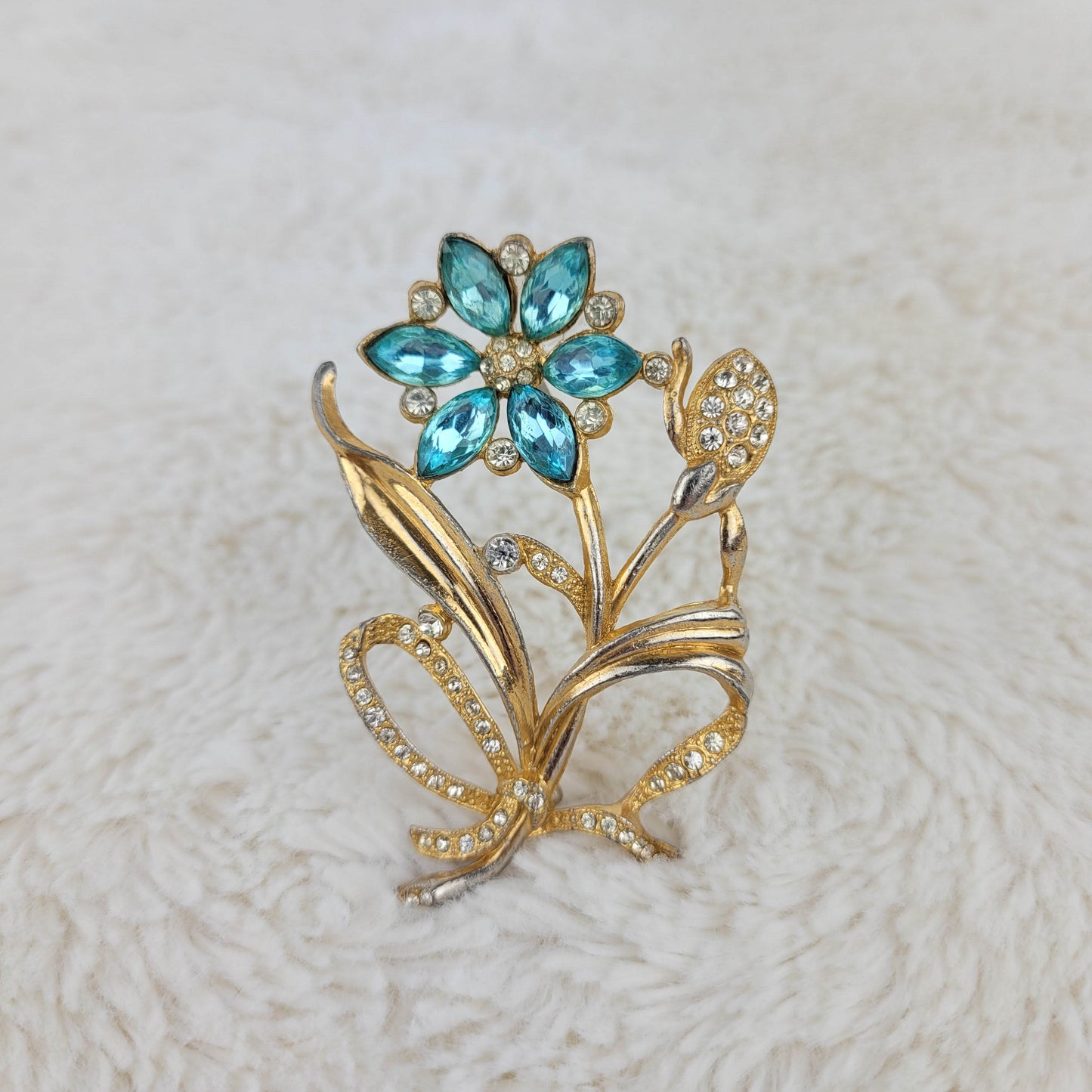 1940's Gold Flower Spray Pin with Turquoise and Clear Rhinestones