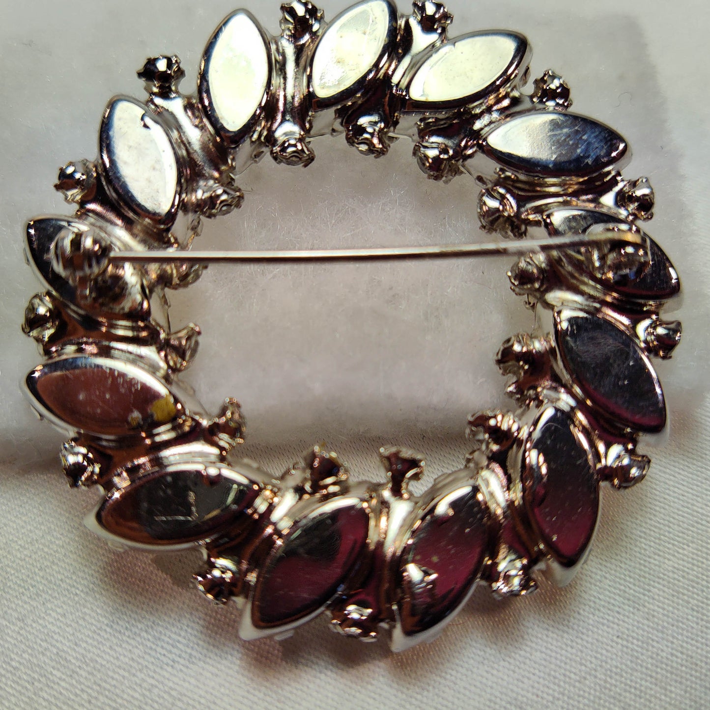 1950's Circular Clear Rhinestone Wreath Brooch