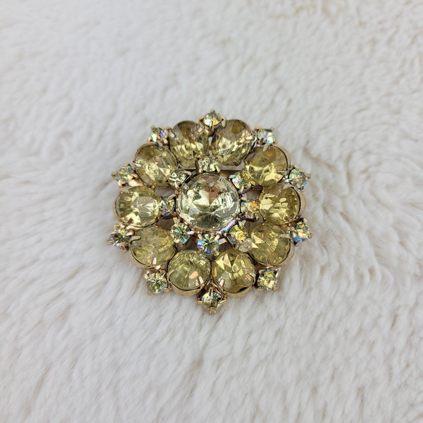 1950's Yellow Rhinestone Circular Star Pin