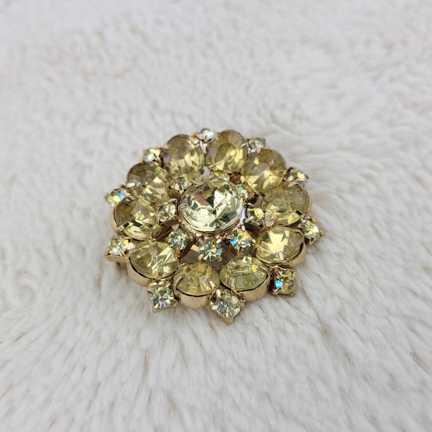 1950's Yellow Rhinestone Circular Star Pin