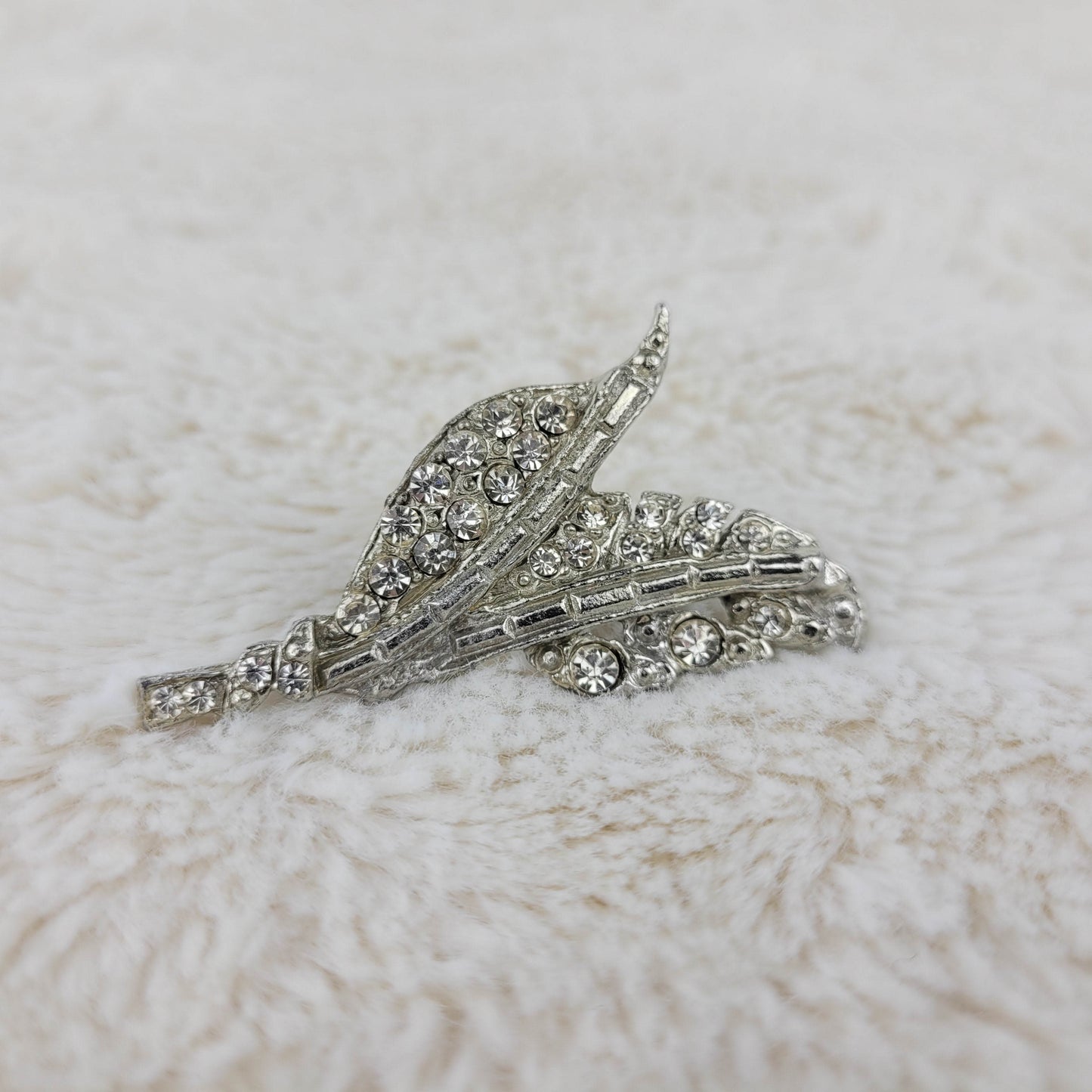 1930's Clear Rhinestone Leaf Spray Pin