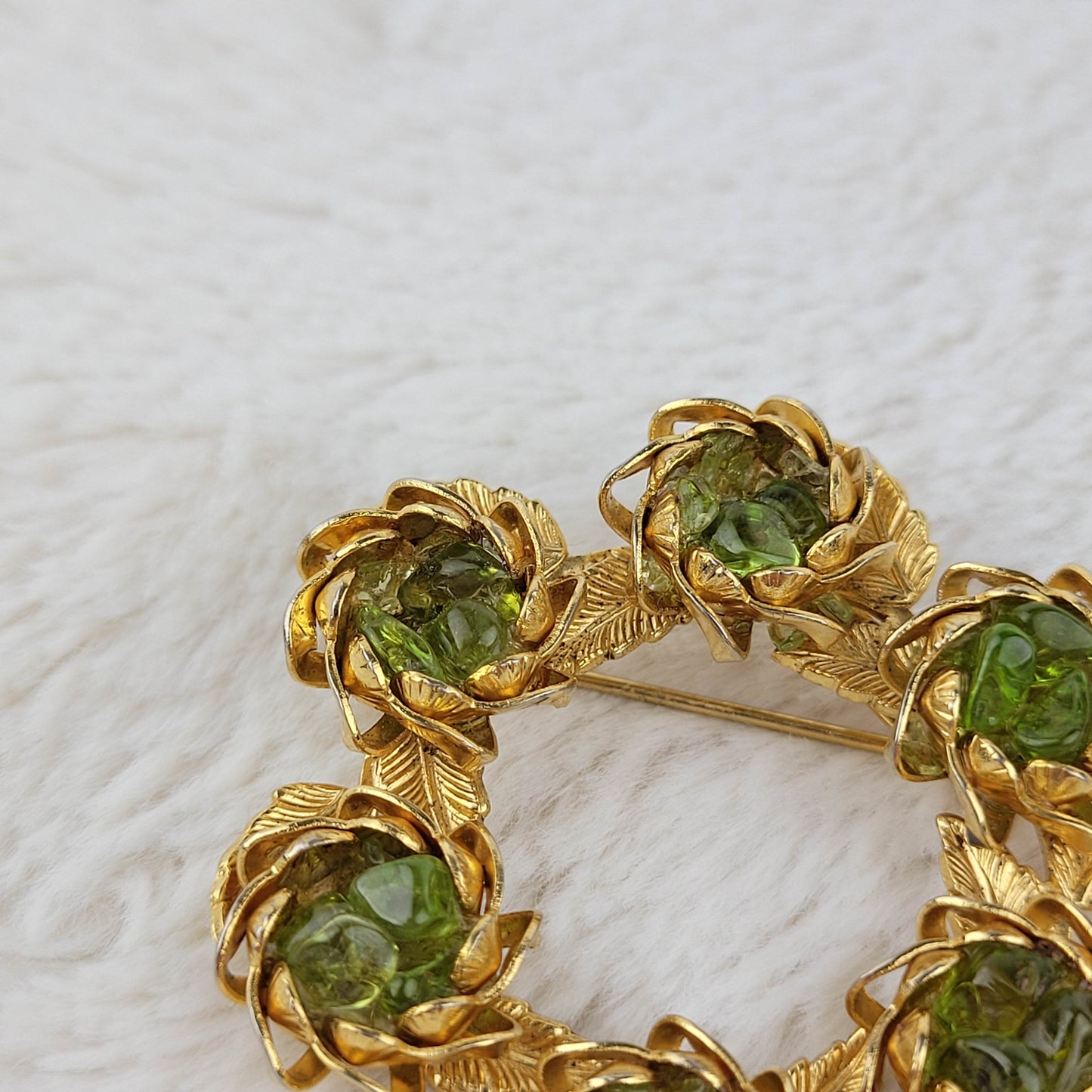 1960 Gold Metal Circular Rose Pin with Peridots