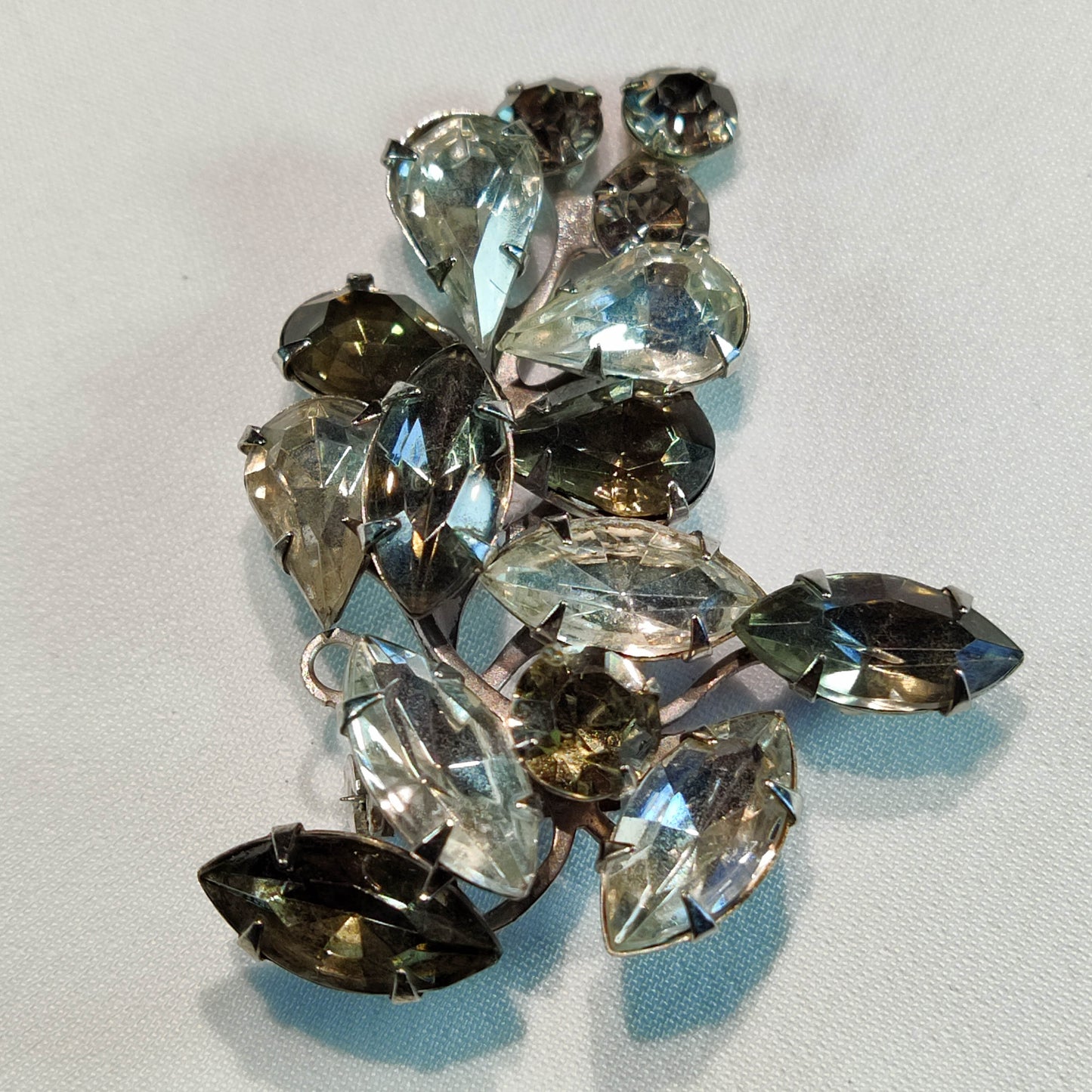 1950's Clear and Smokey Gray Rhinestone Spray Pin