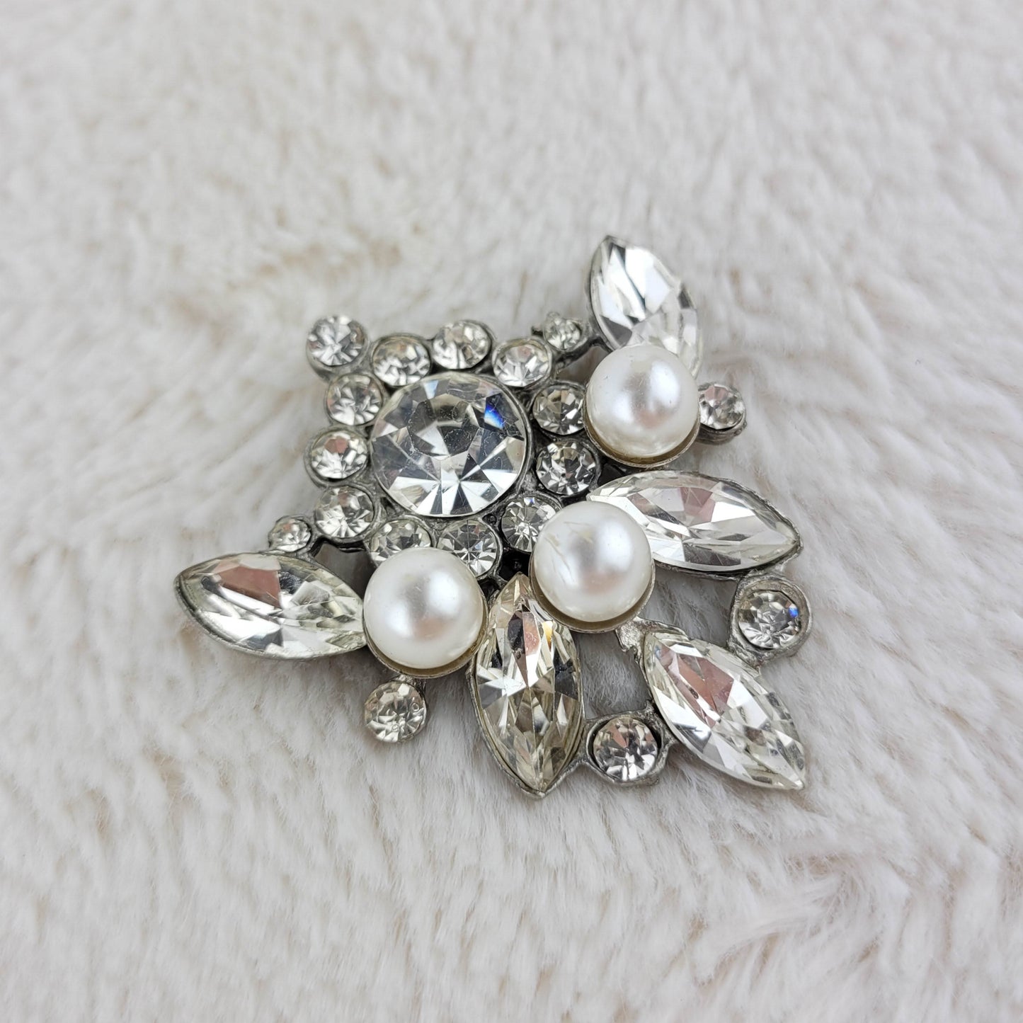 1950's Pearl Bead and Clear Rhinestone Pin