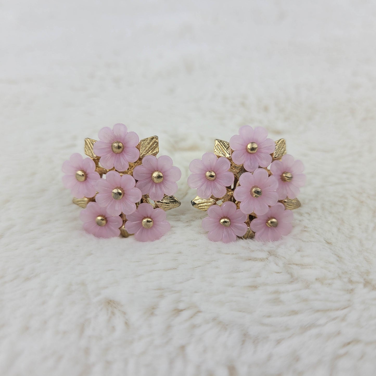 1950's Lavender Flower Clip Earrings