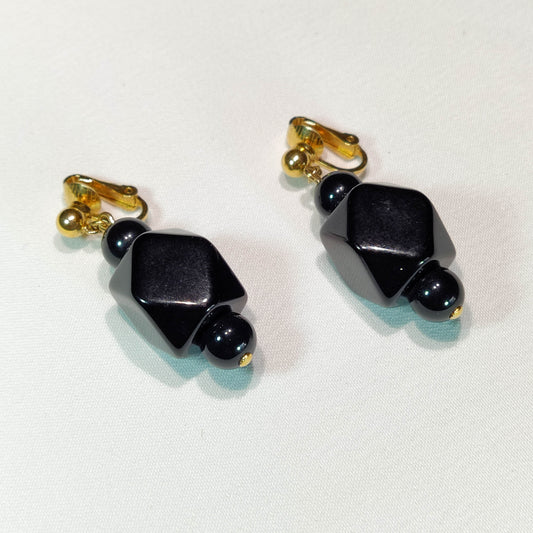 1960's Black Short Dangle Clip Earrings