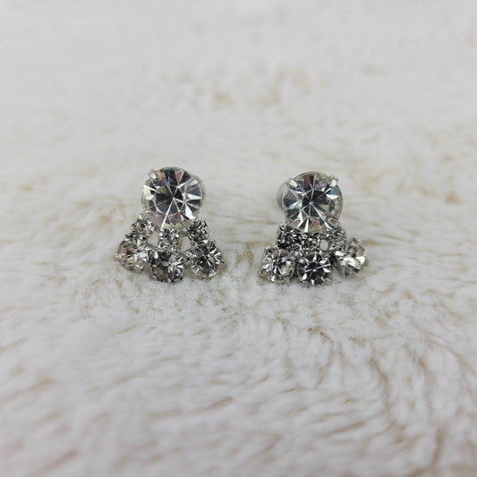 1940's Clear Rhinestones Cluster Screwback Earrings