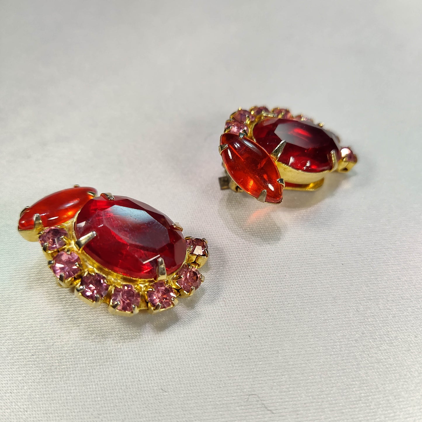 1950's Red and Pink Rhinestone Cluster Clip Earrings