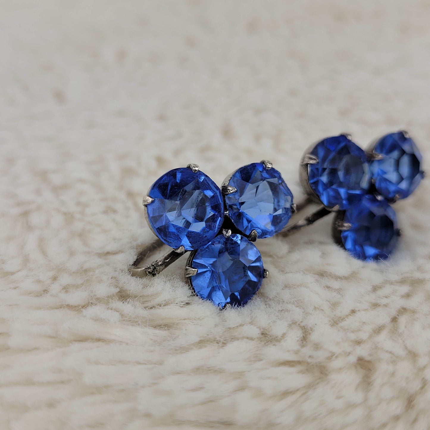 1940's Sterling Silver Blue Rhinestone Screwback Earrings by Coro