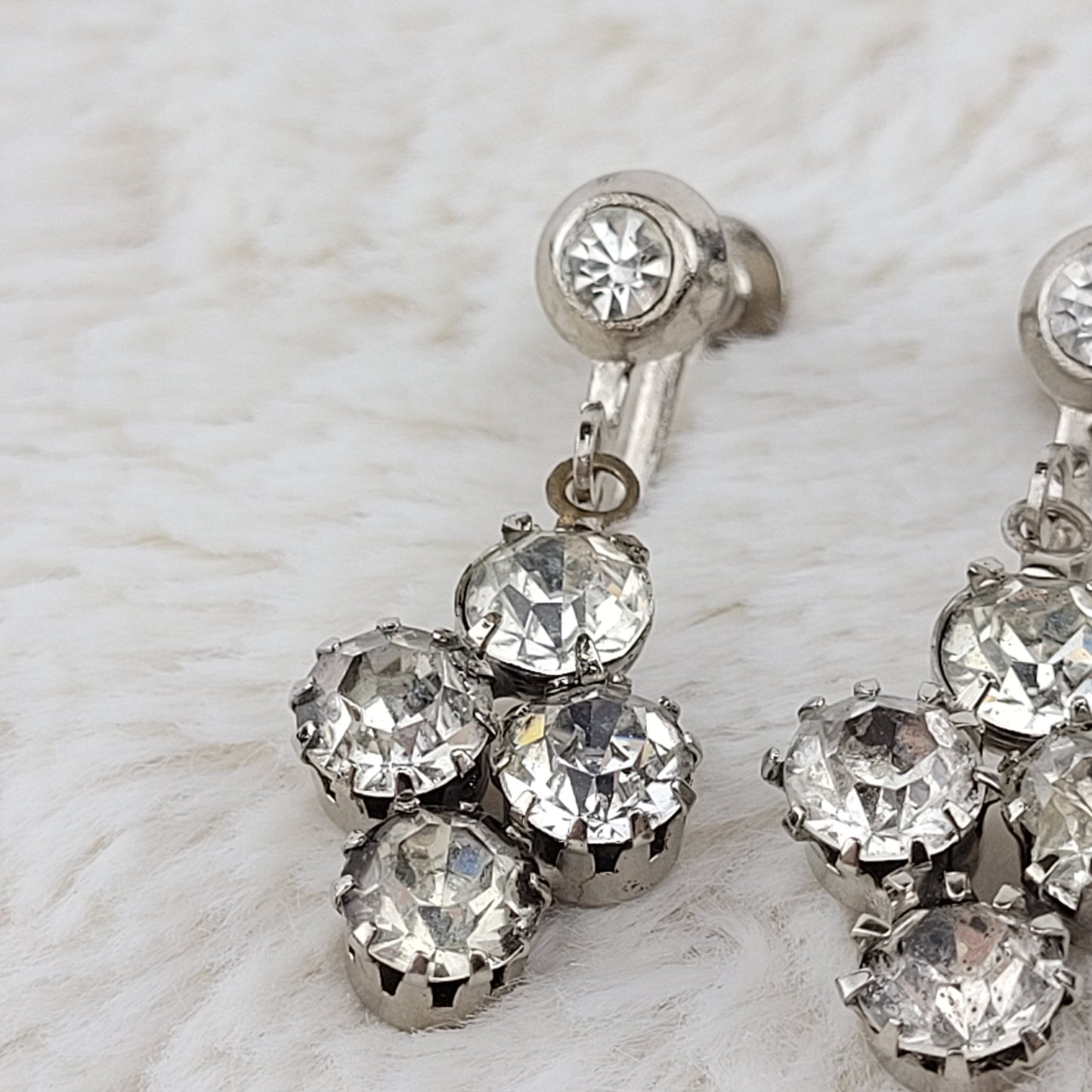 1950's Clear Rhinestone Dangle Screwback Earrings