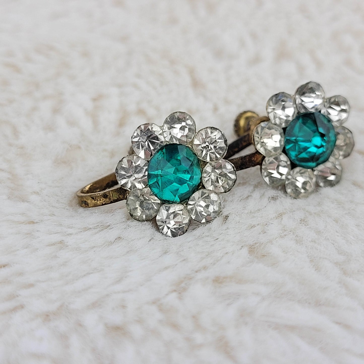 1940's Teal and Clear Rhinestone Flower Screwback Earrings