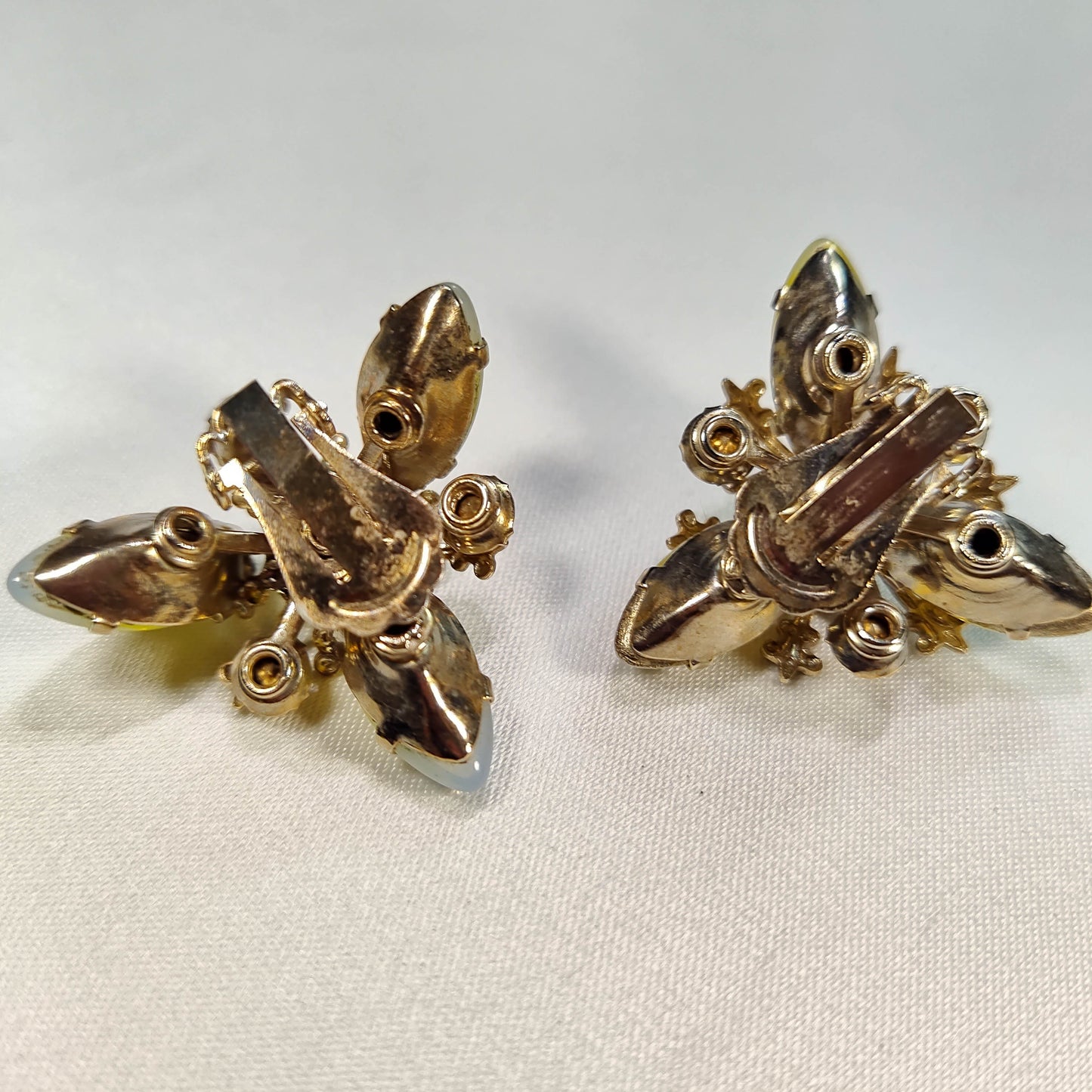 1950's Yellow Rhinestone Flower Clip Earrings