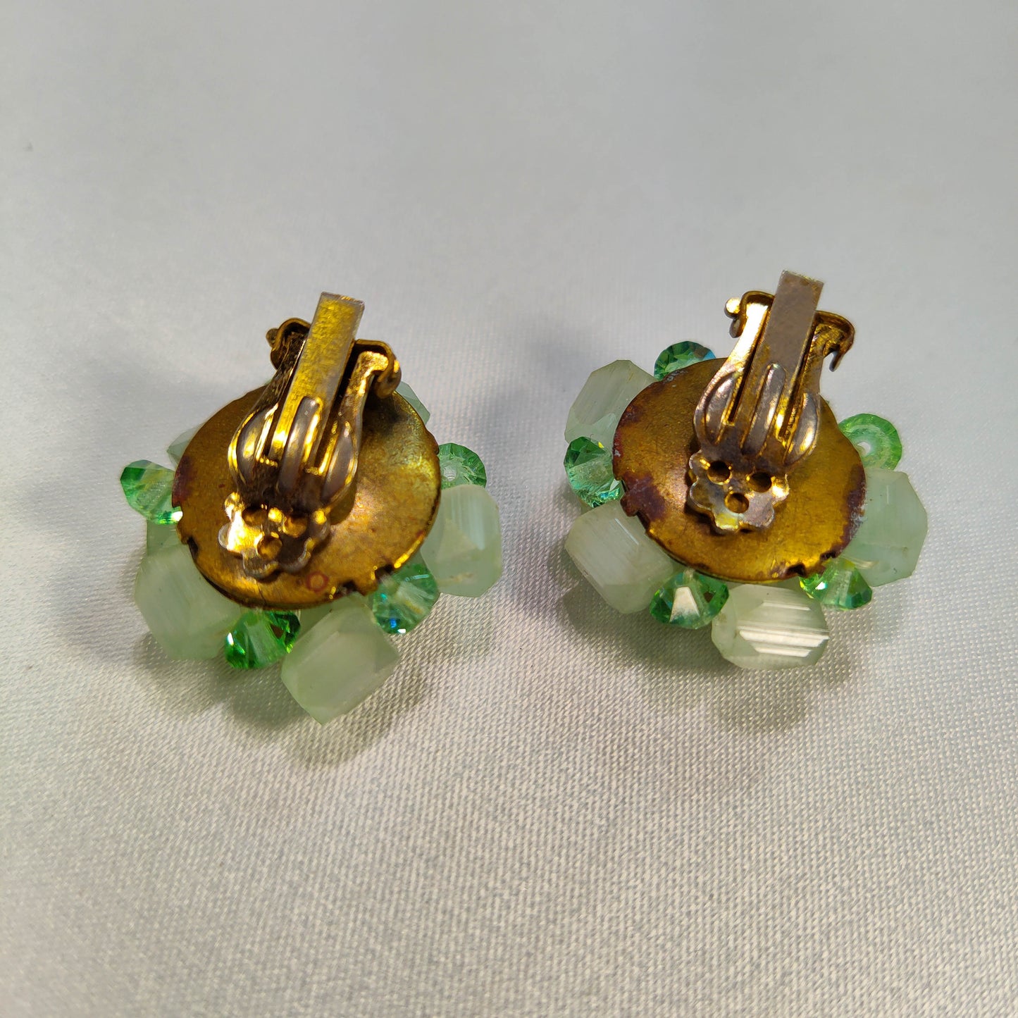 1960's Green Bead and Rhinestone Circular Cluster Clip Earrings