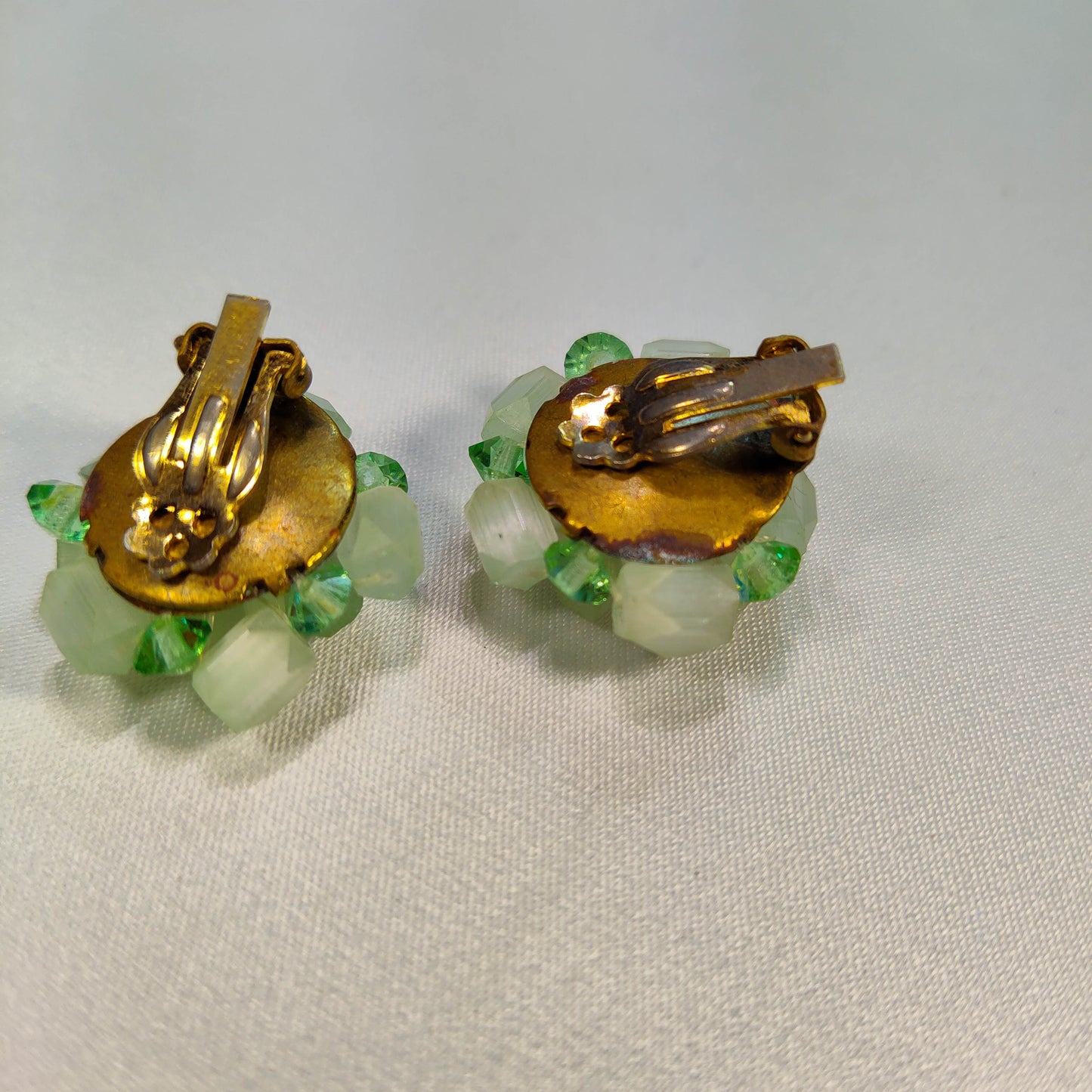 1960's Green Bead and Rhinestone Circular Cluster Clip Earrings