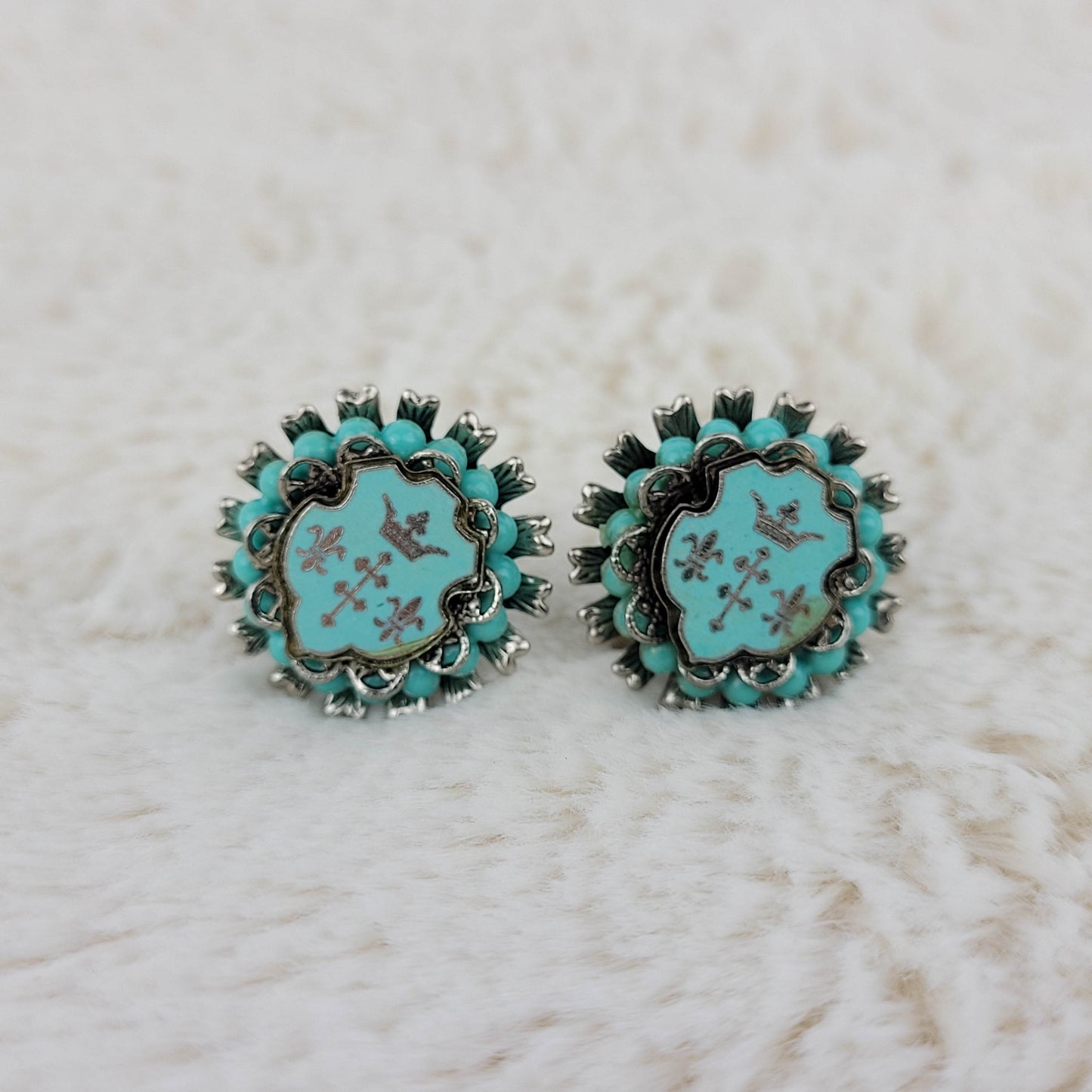 1930's Turquoise Regal Screwback Earrings